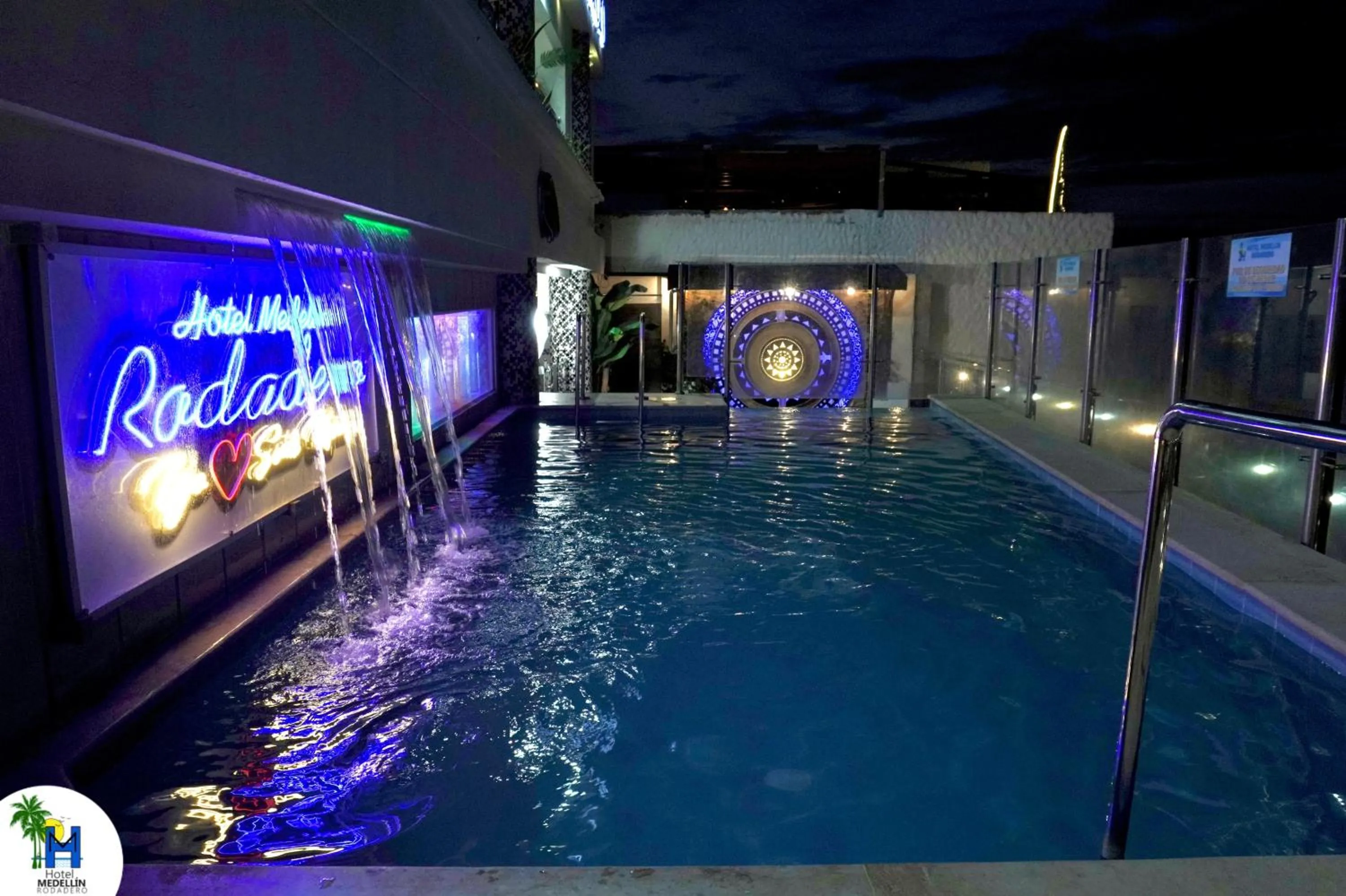 Night in Hotel Medellín Rodadero