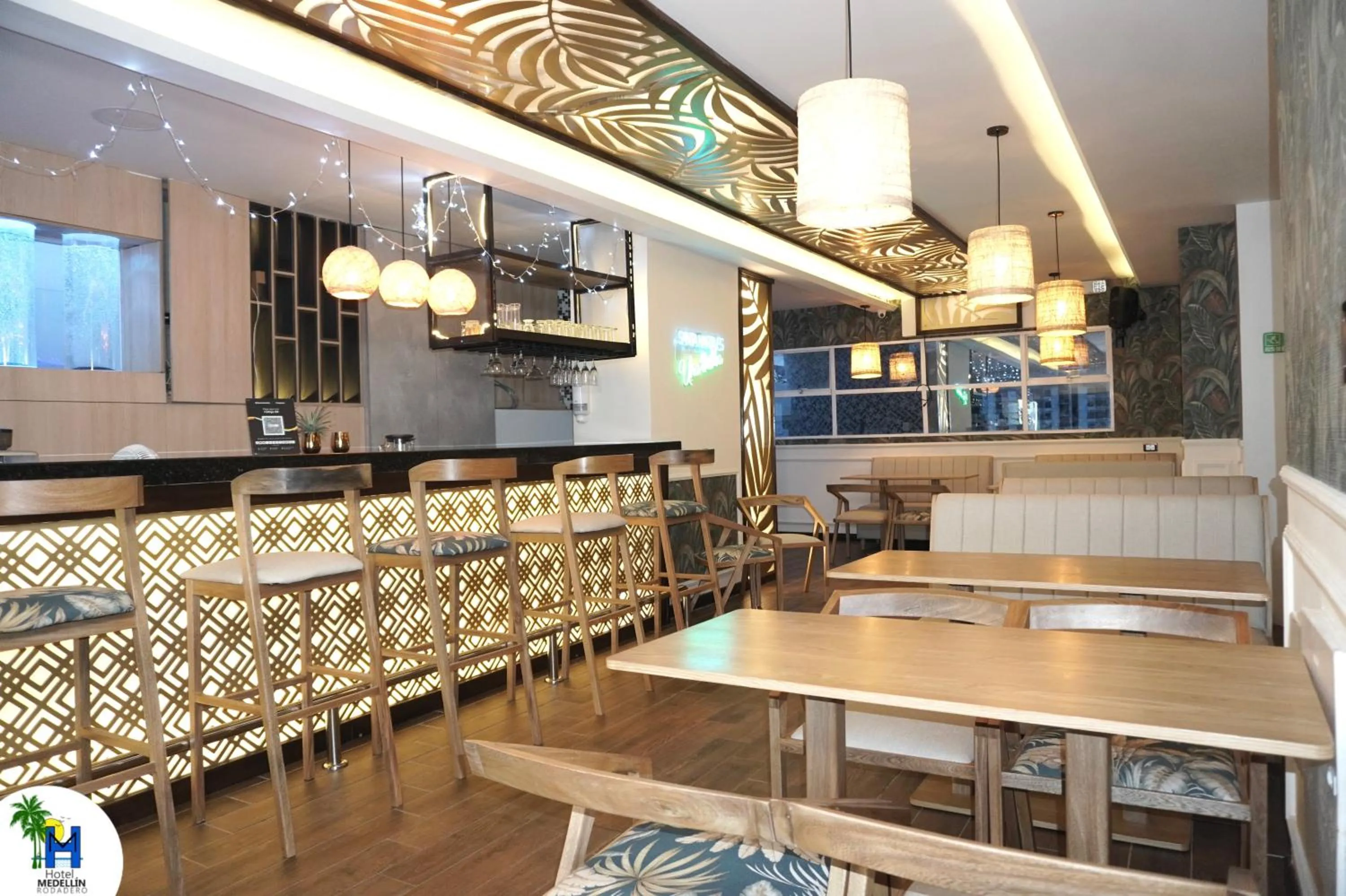 Lounge or bar in Hotel Medellín Rodadero