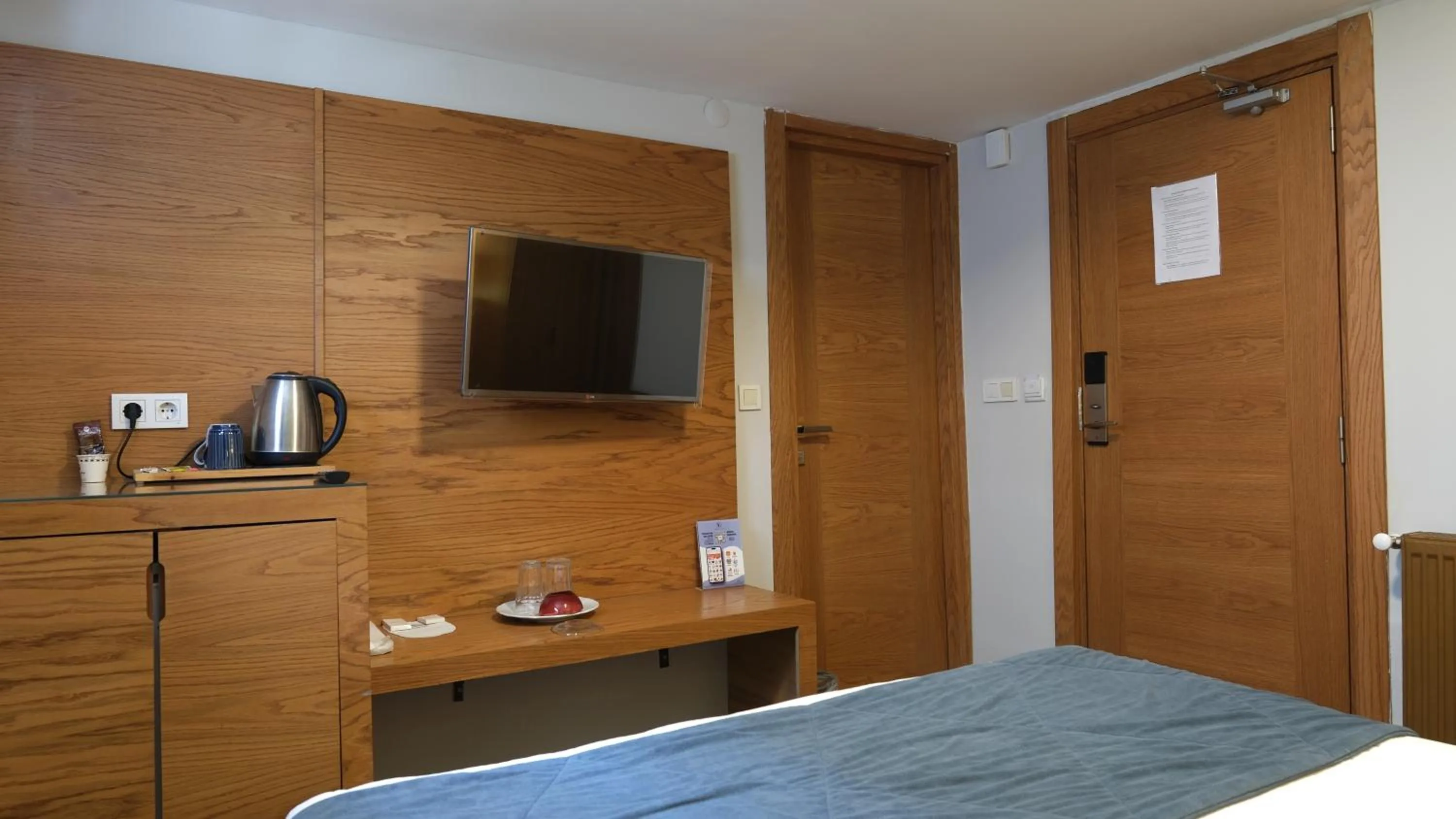 Bed in Varyant Hotel