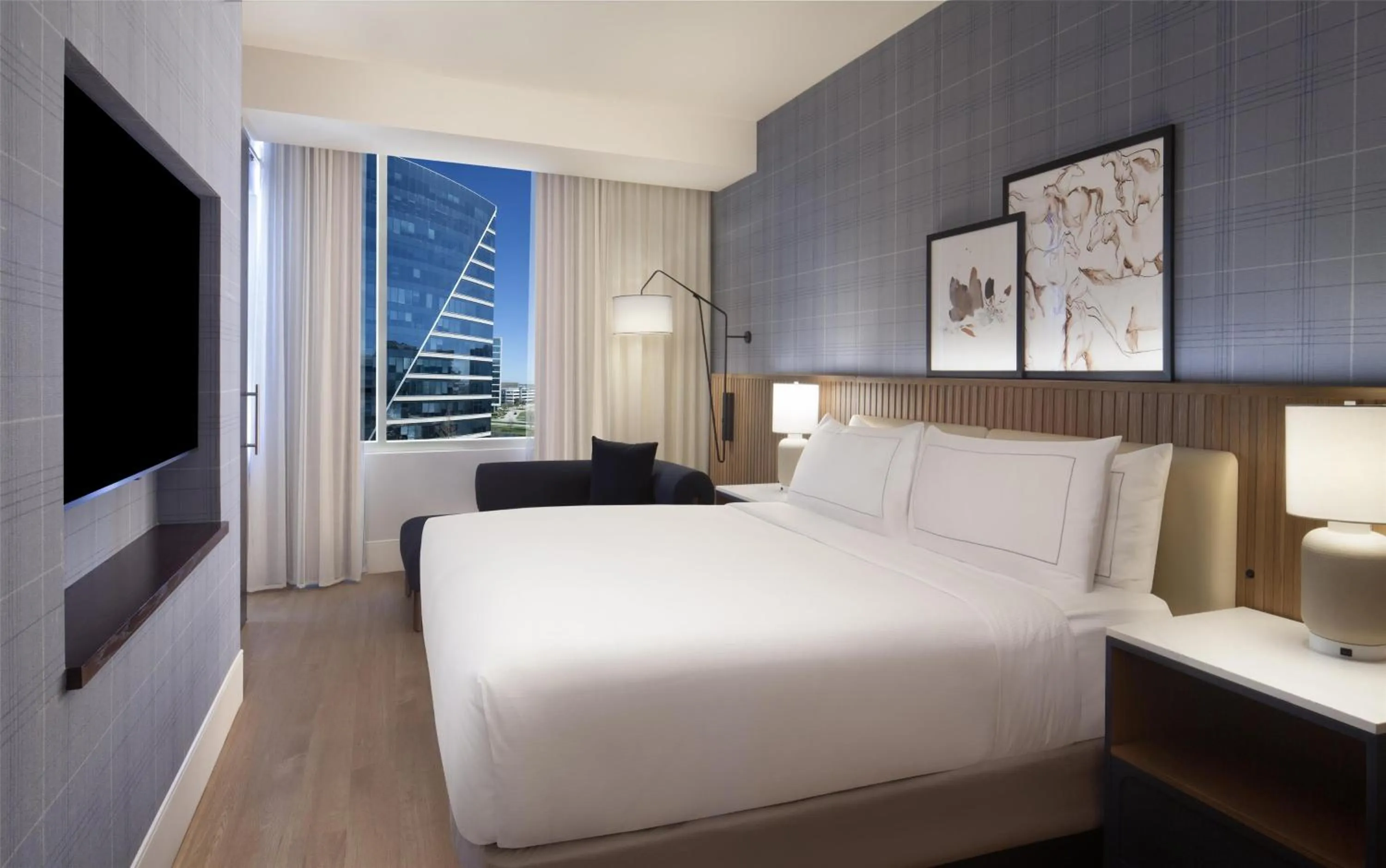 Bed in Hilton Dallas/Plano Granite Park