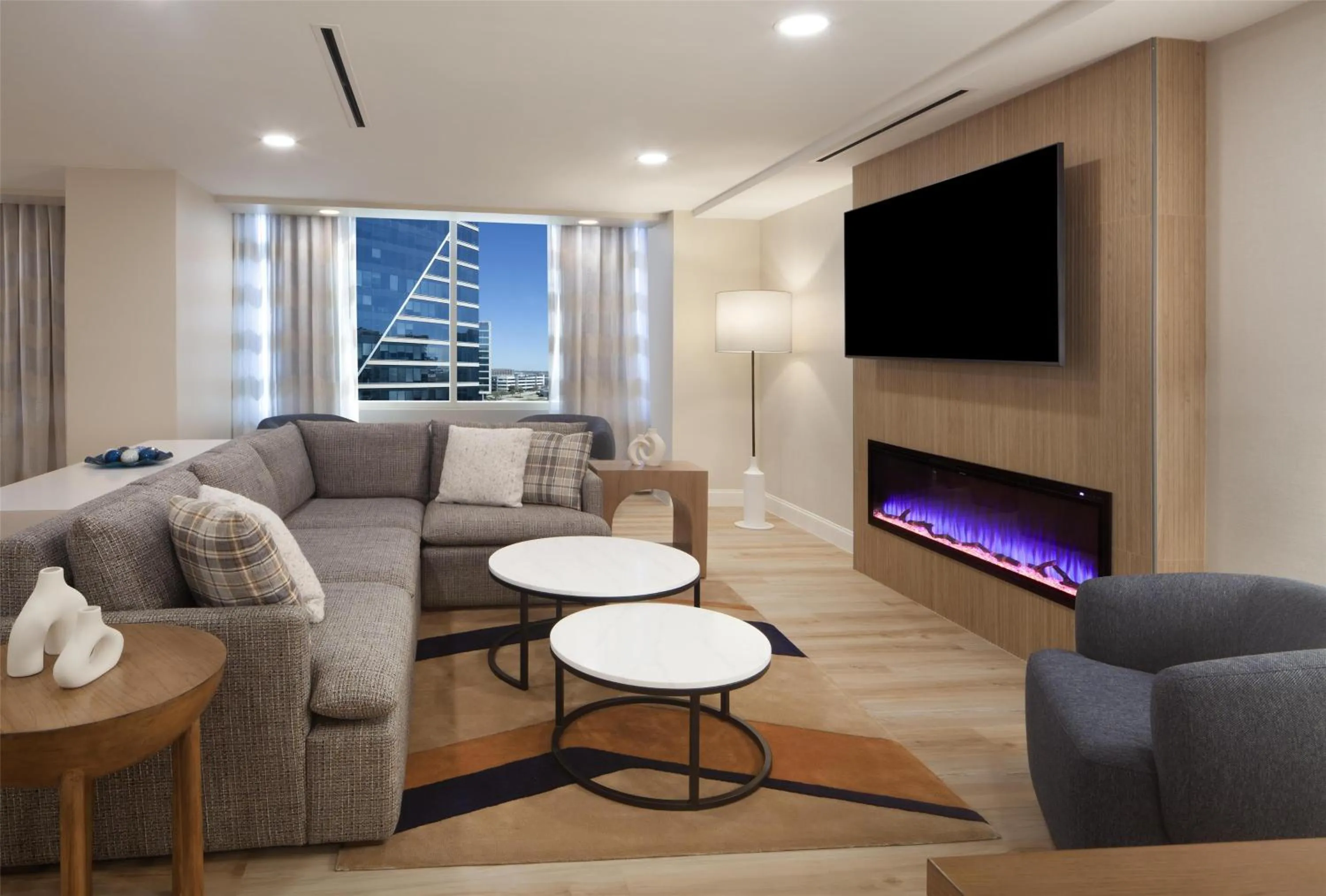 Living room in Hilton Dallas/Plano Granite Park