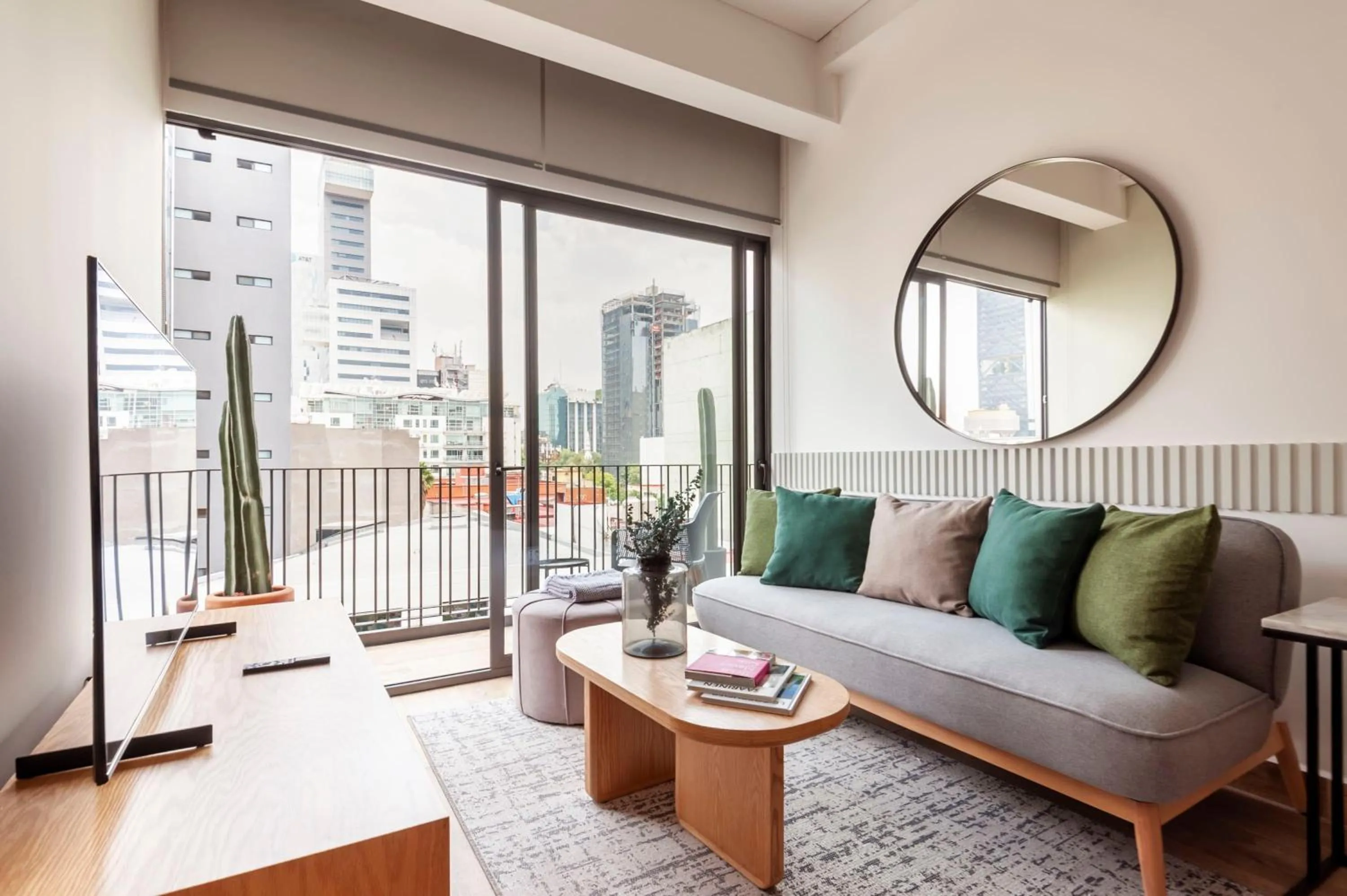 Living room in Londres 256 by Wynwood House