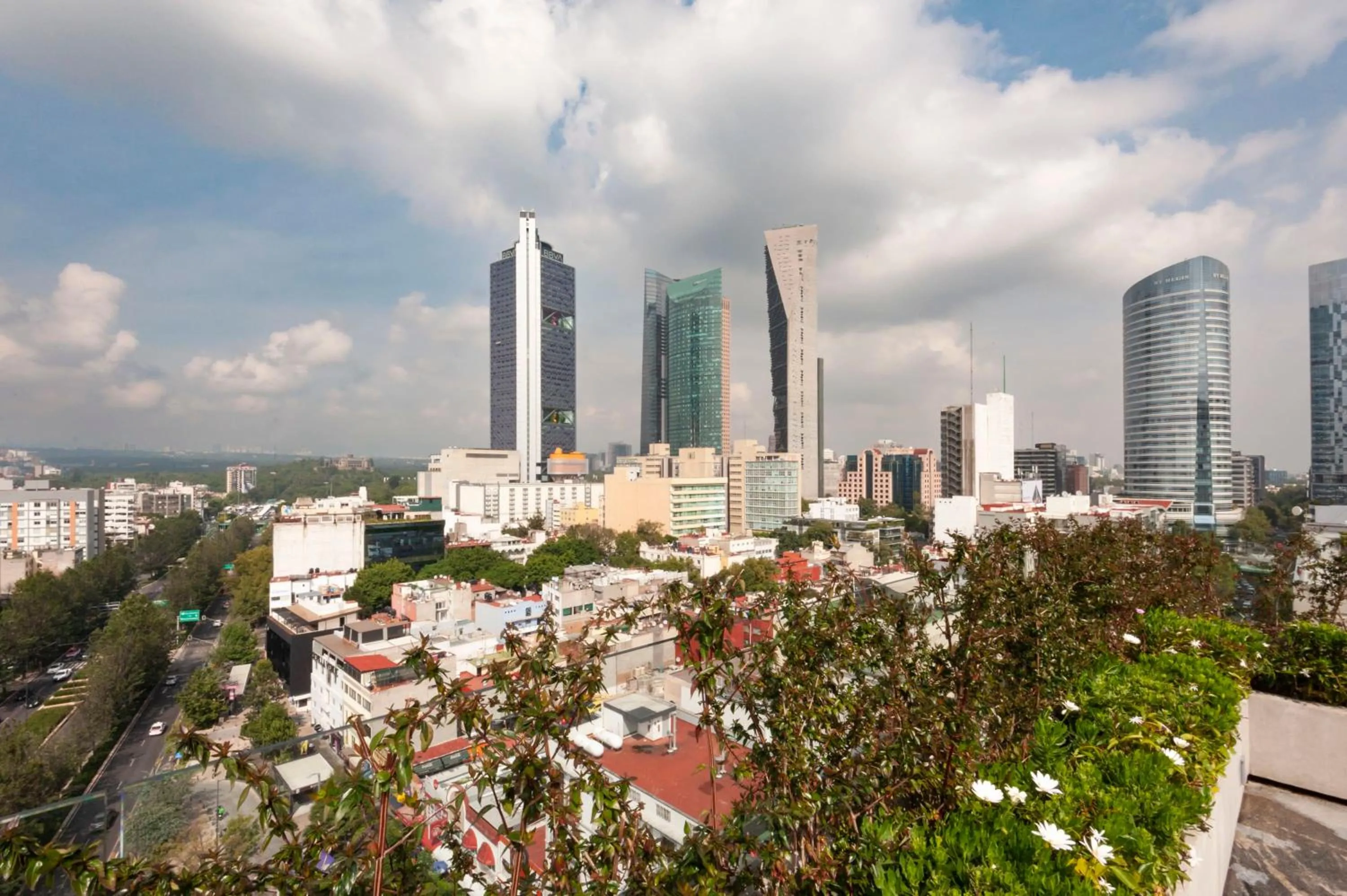 City view in Londres 256 by Wynwood House
