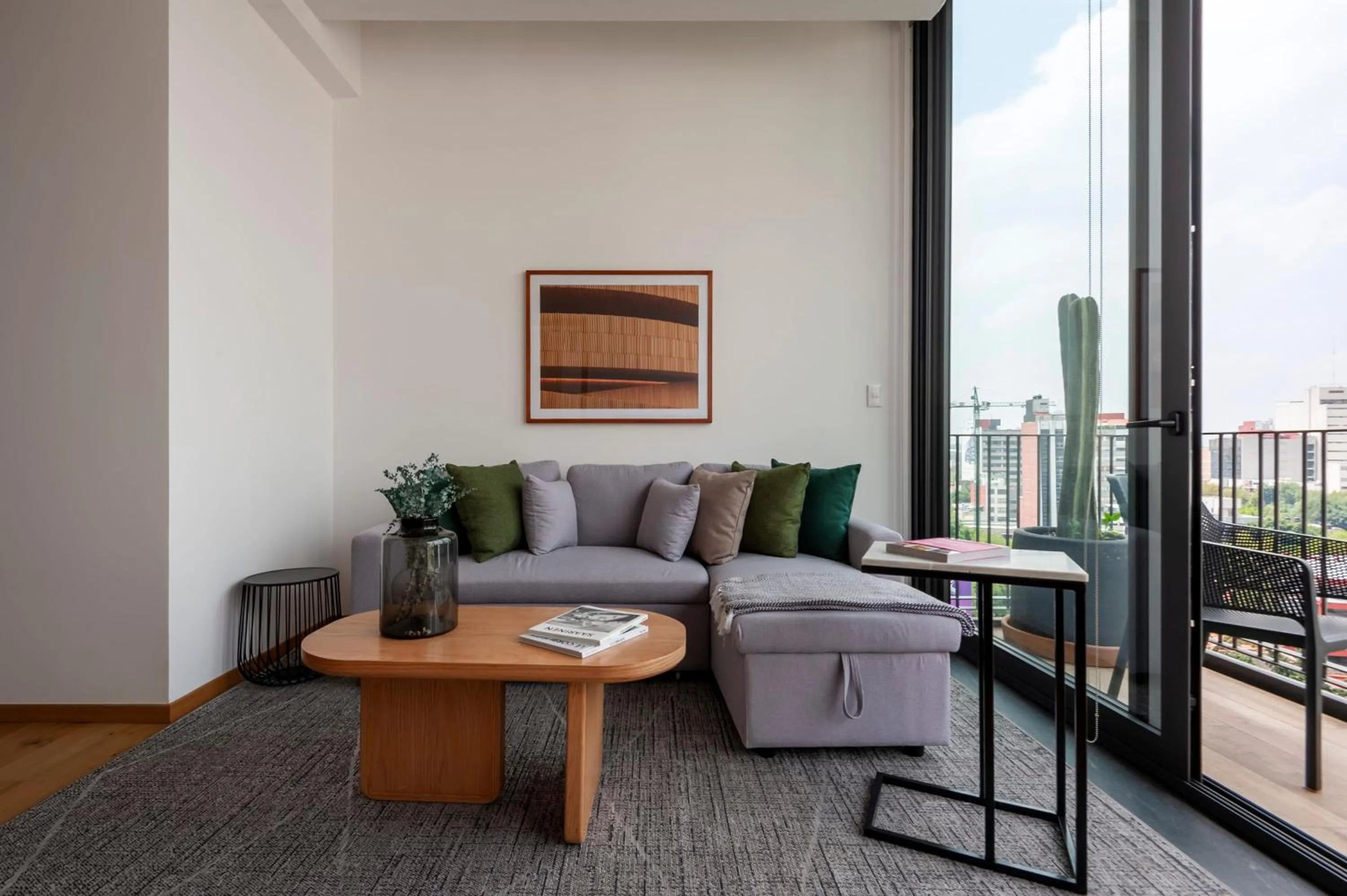 Living room in Londres 256 by Wynwood House