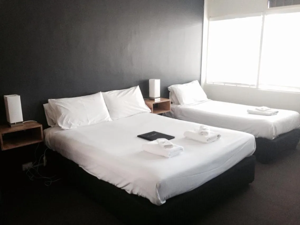 Bed in Motel Melrose