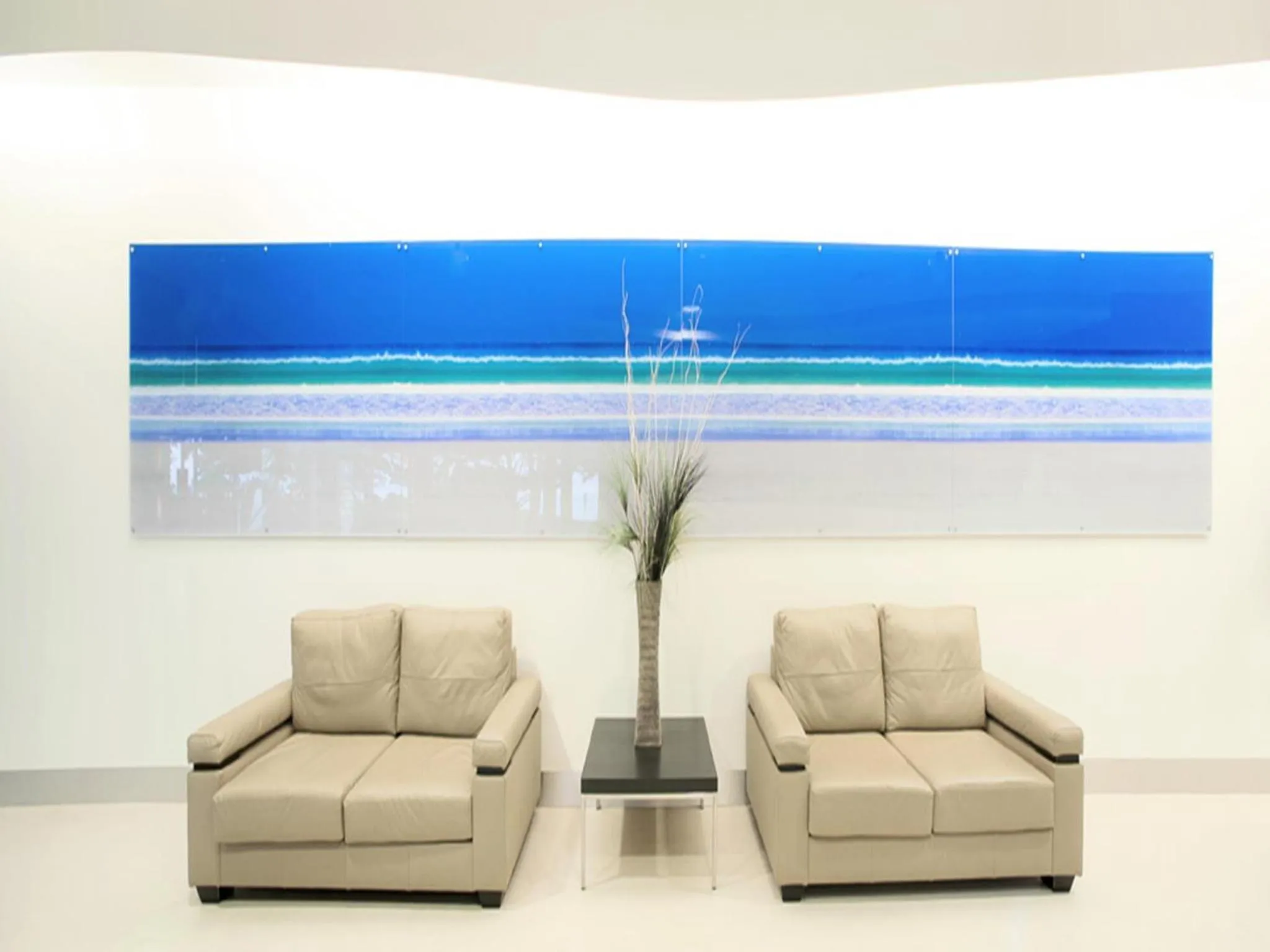 Photo of the whole room in The Waves Apartments