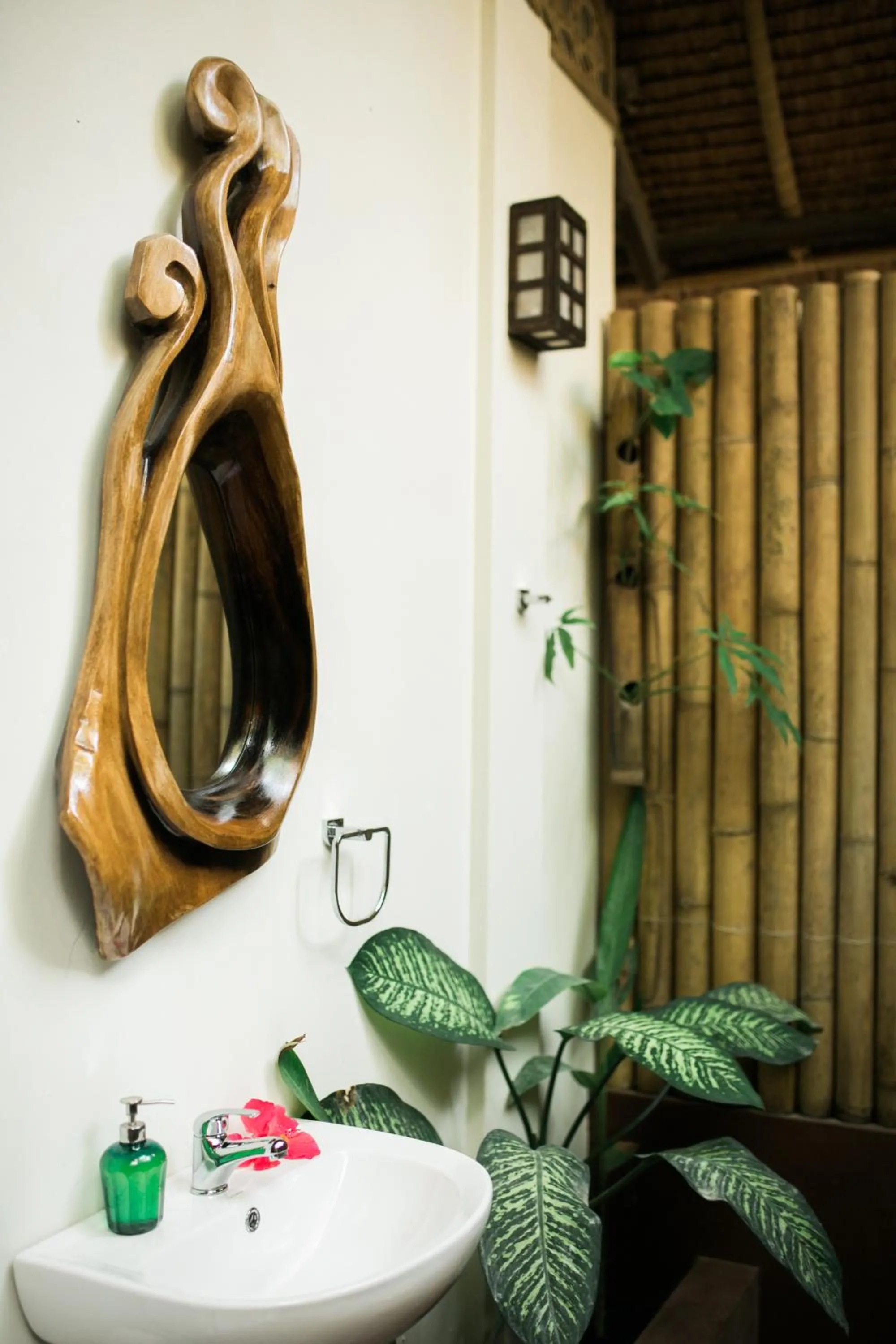 Bathroom in Fox & The Firefly Cottages