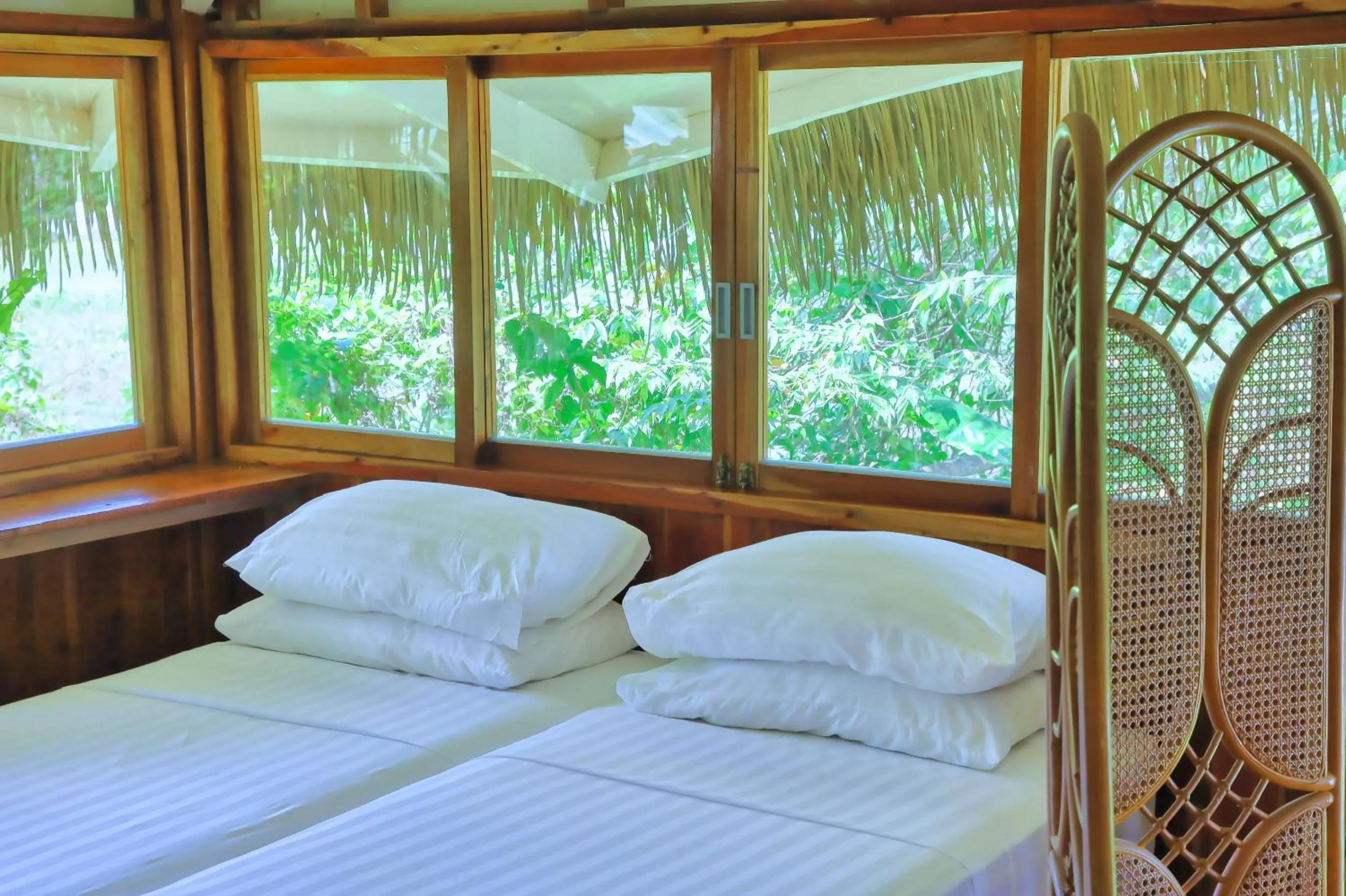 Bed in Fox & The Firefly Cottages