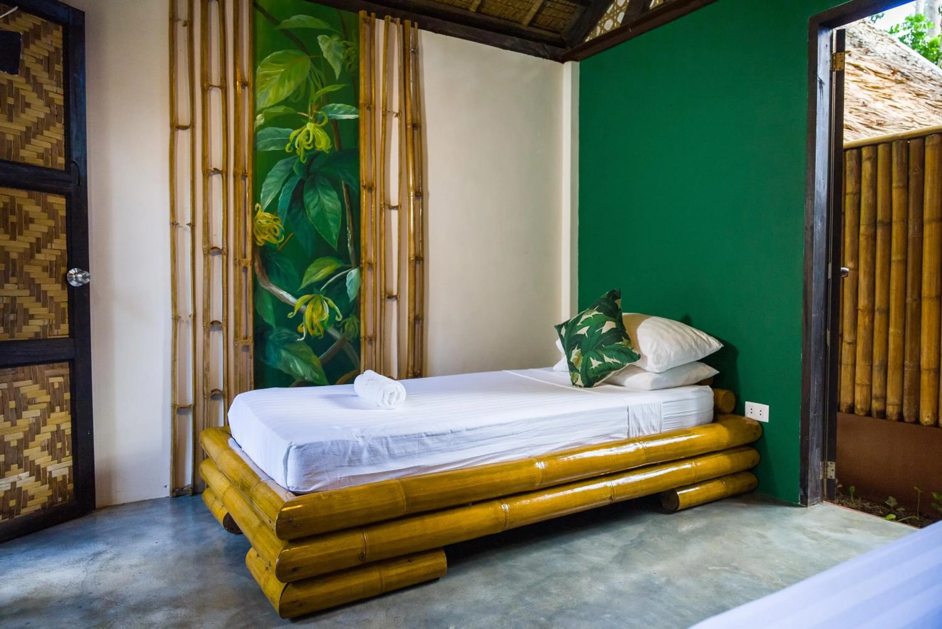 Bed in Fox & The Firefly Cottages