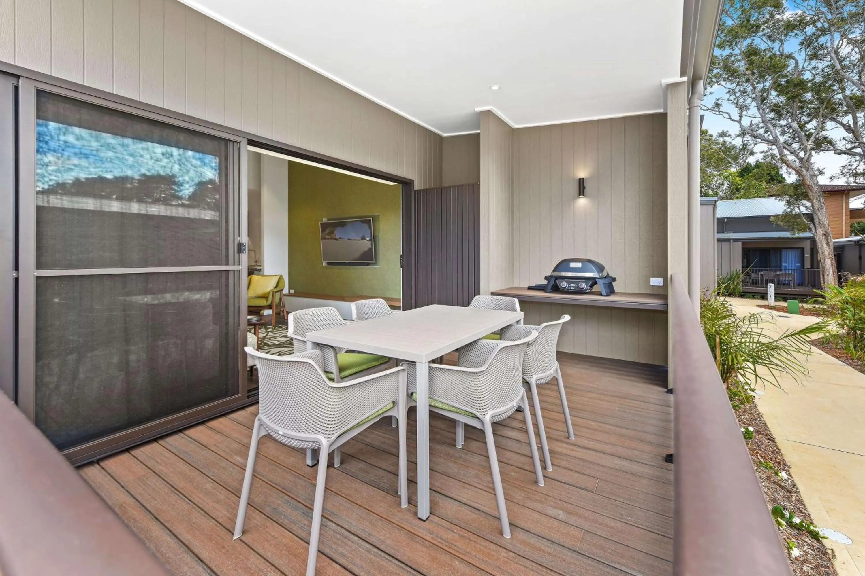 Photo of the whole room in Club Wyndham Flynns Beach, Trademark Collection by Wyndham