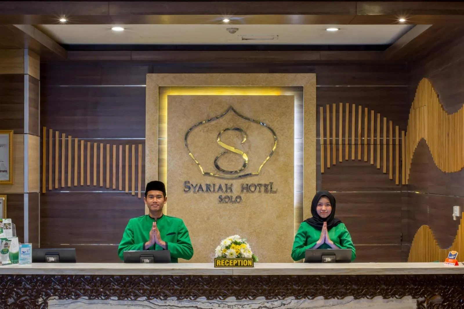 Lobby or reception in Lorin Syariah Solo Hotel