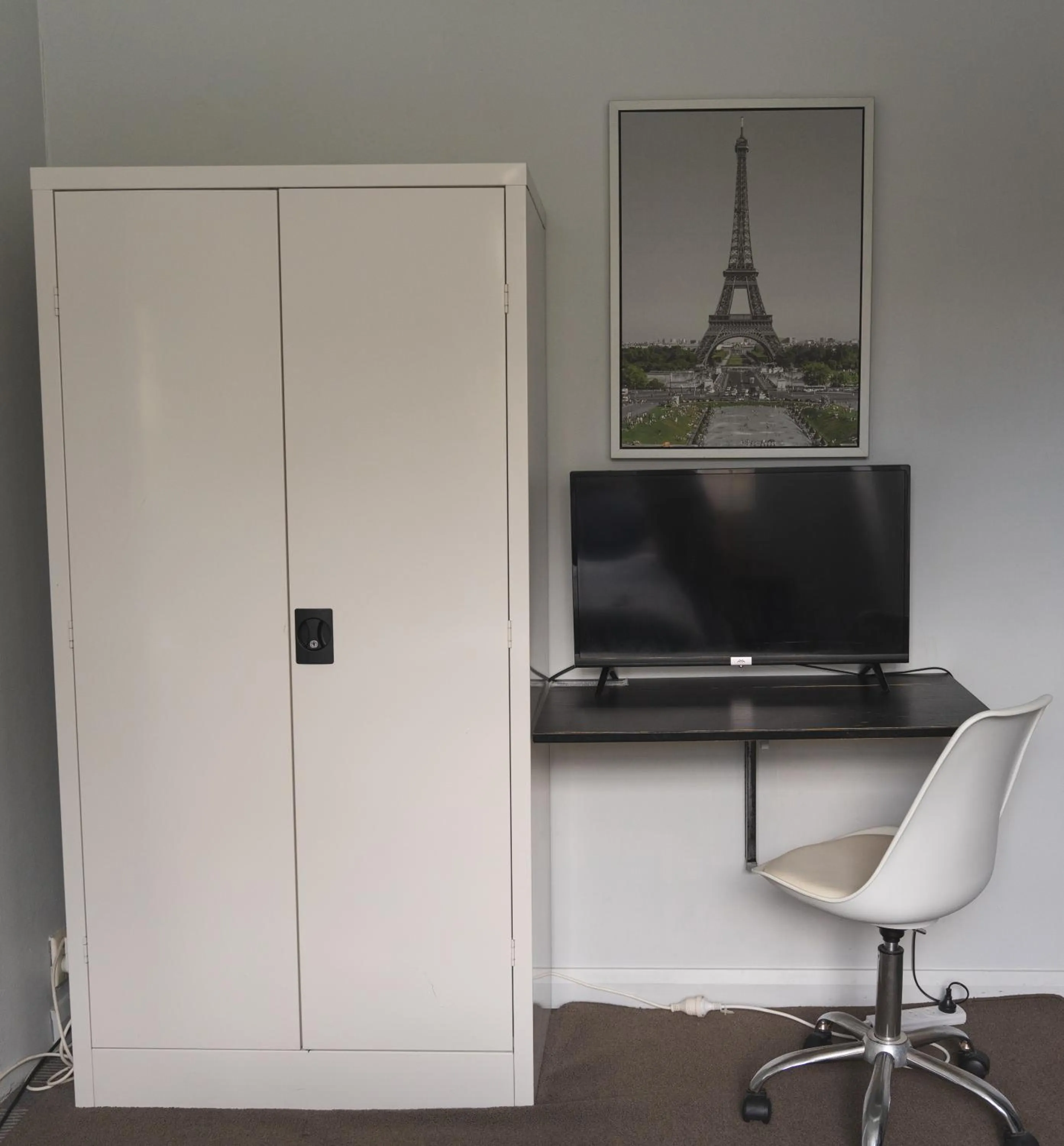 TV and multimedia in Manly Bunkhouse