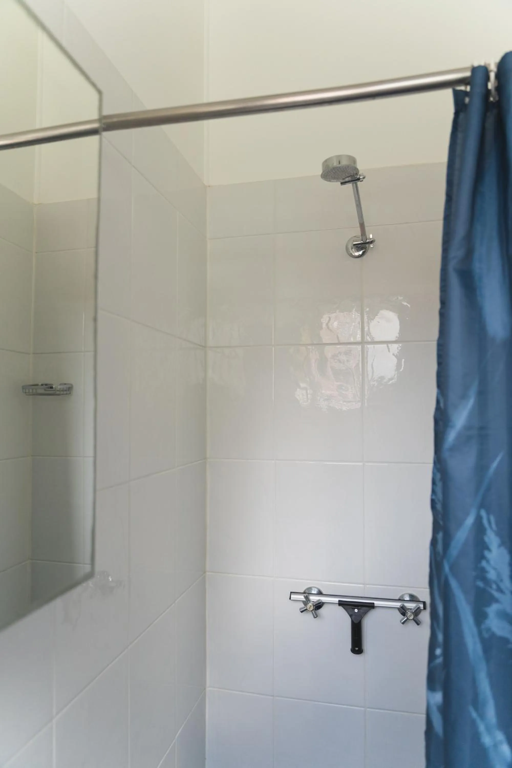 Shower in Manly Bunkhouse