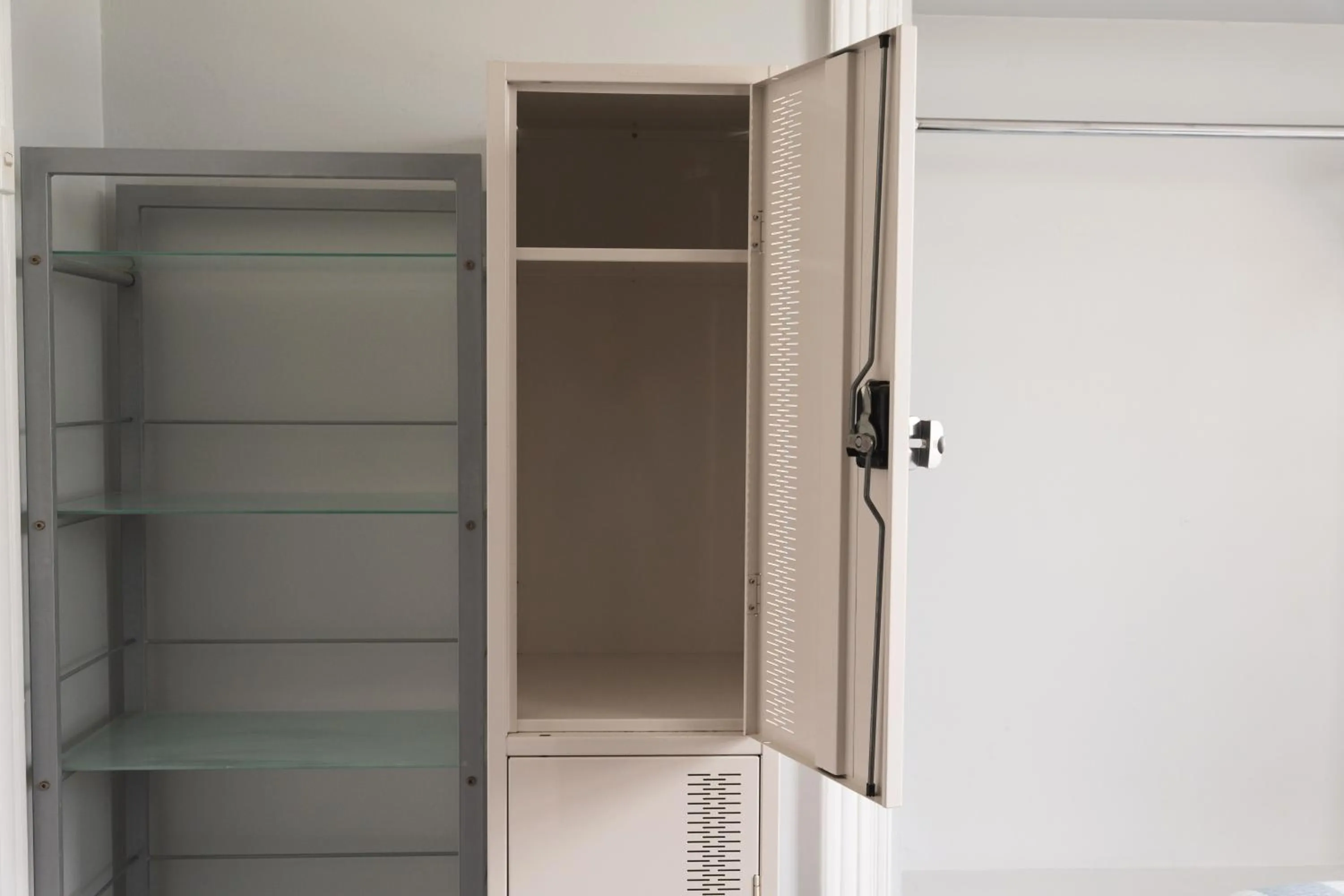 wardrobe in Manly Bunkhouse