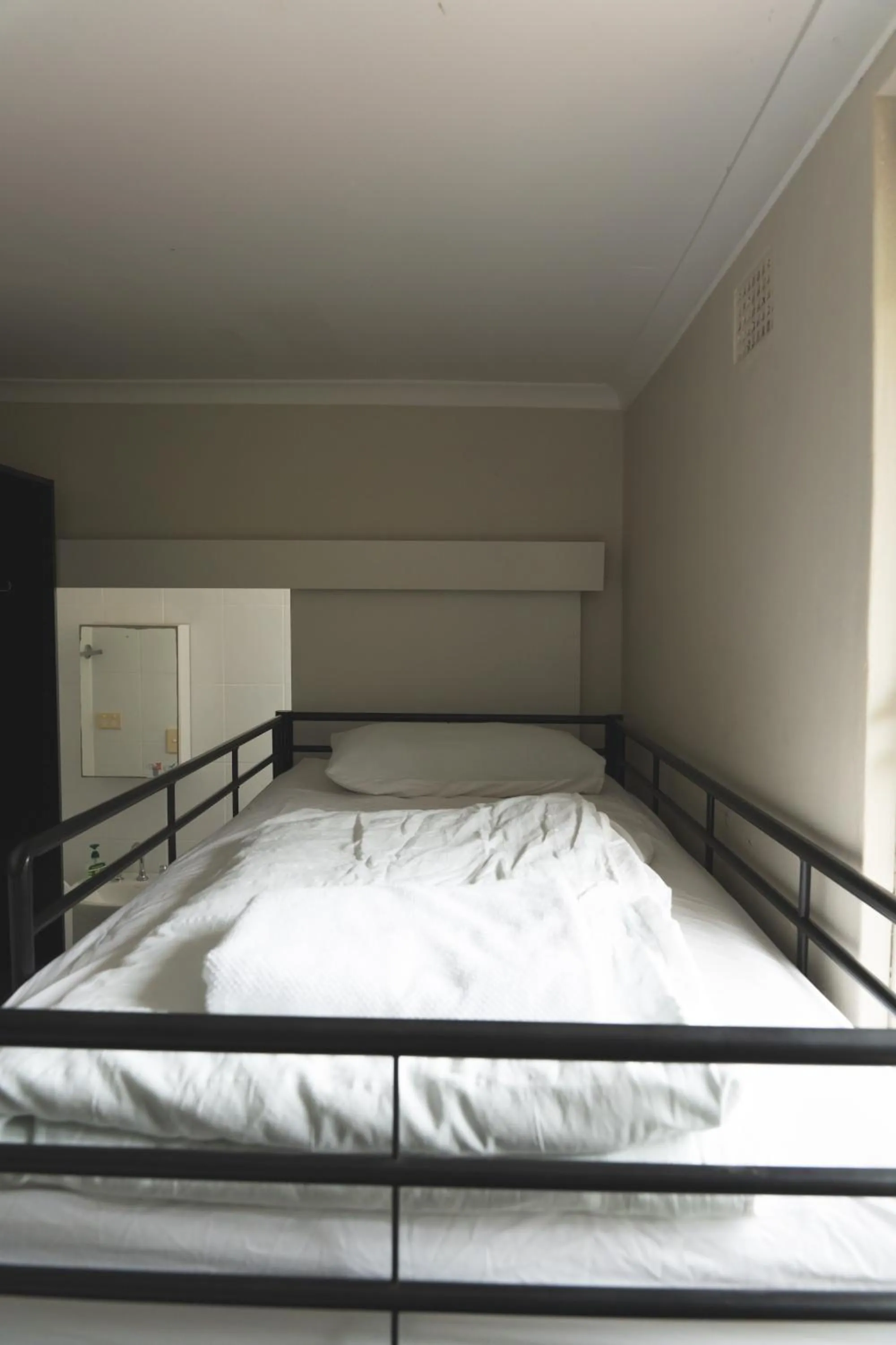 bunk bed, Bed in Manly Bunkhouse