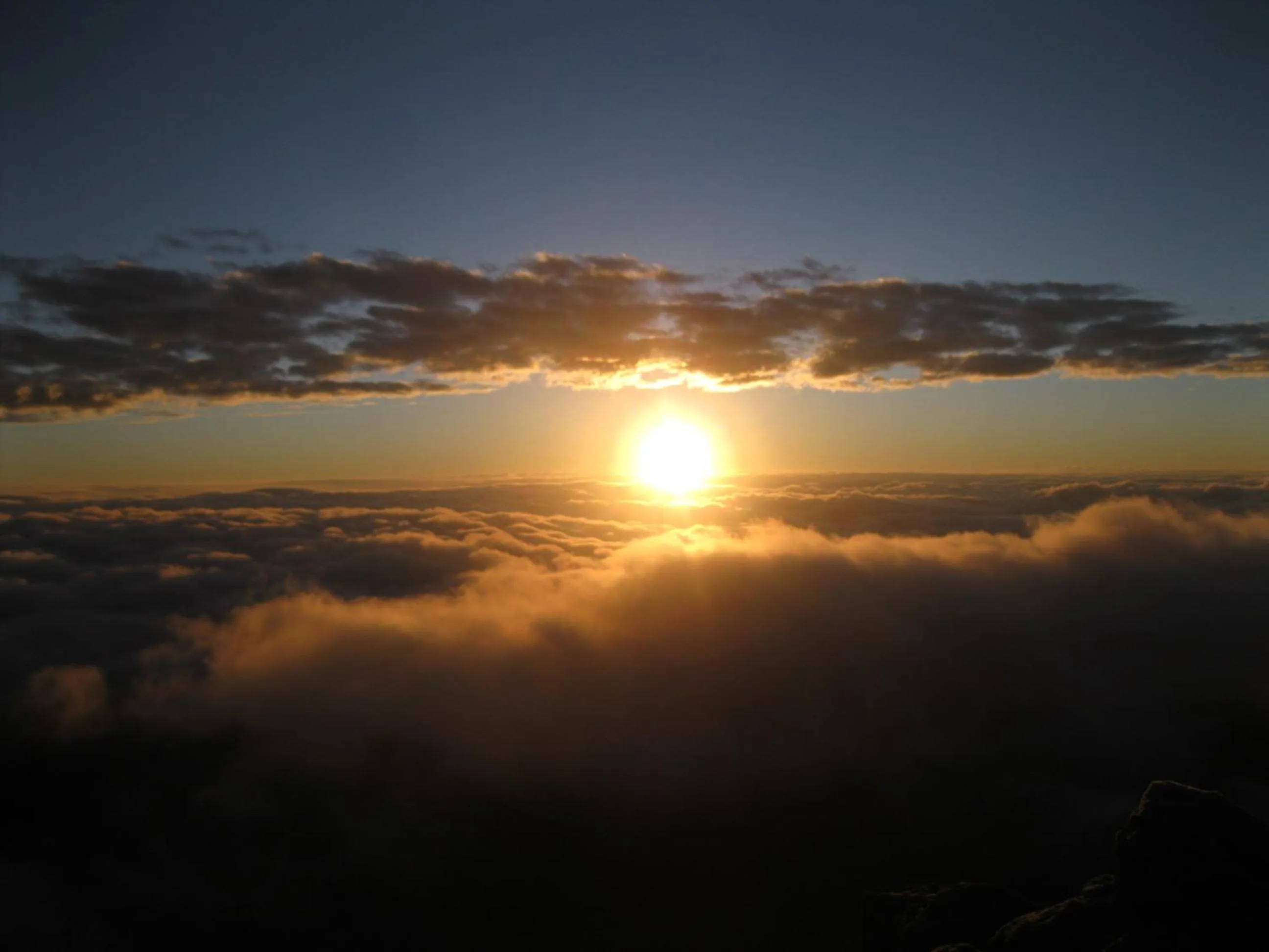 Sunrise in Naro Moru River Lodge