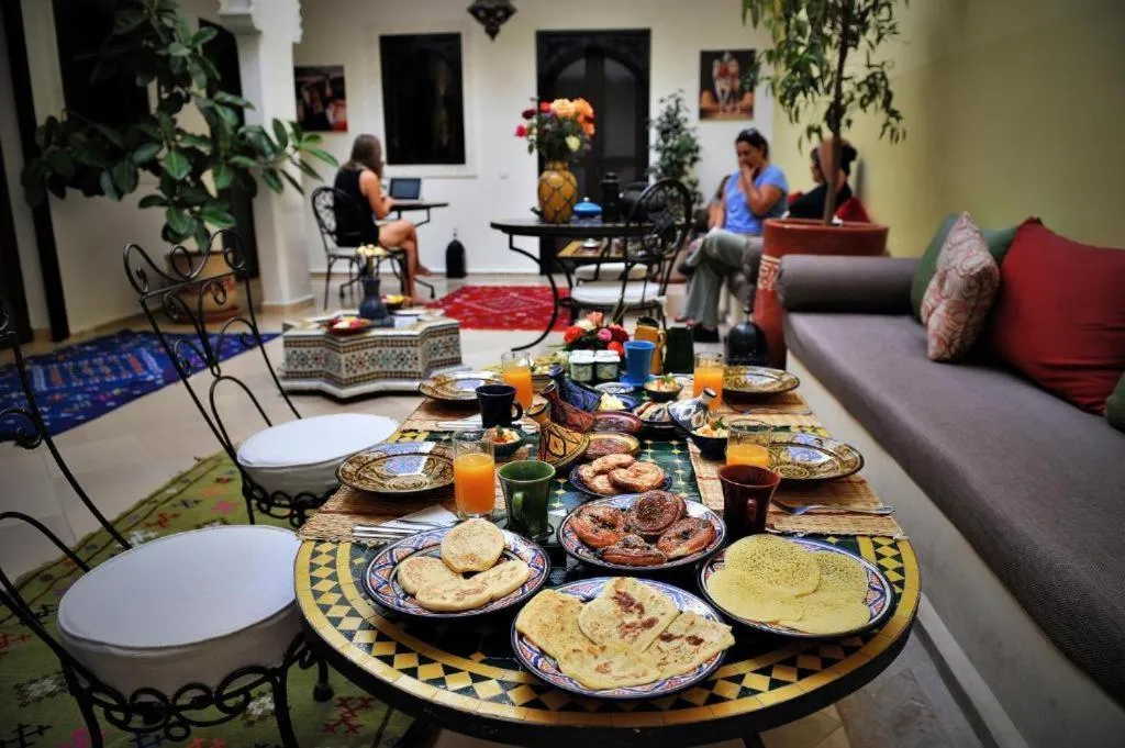 Food and drinks in Dar Nossa