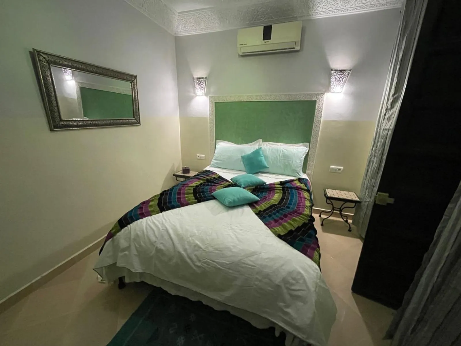 Internal: Not applicable to any particular room, Bed in Dar Nossa