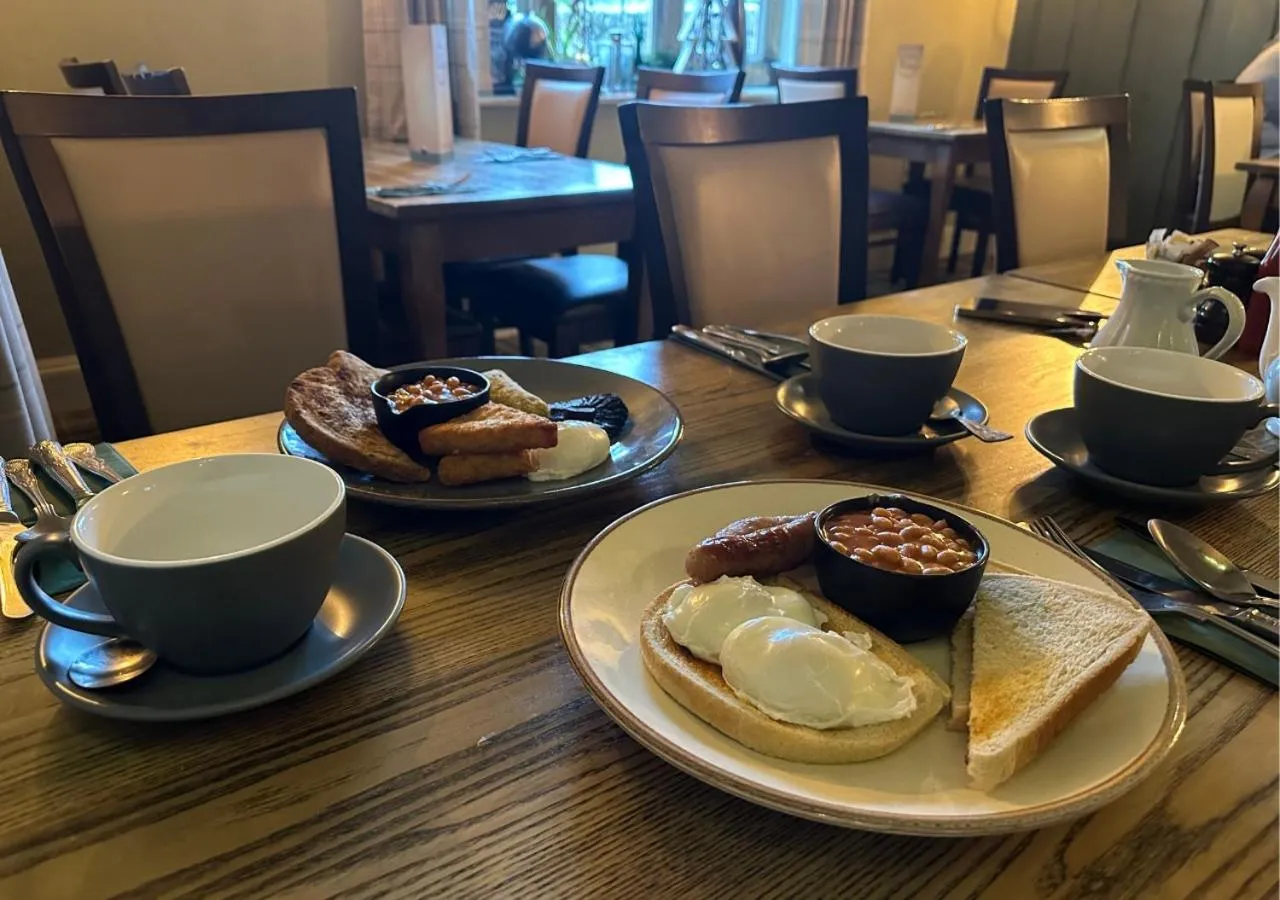 Breakfast in The Heathfield Inn