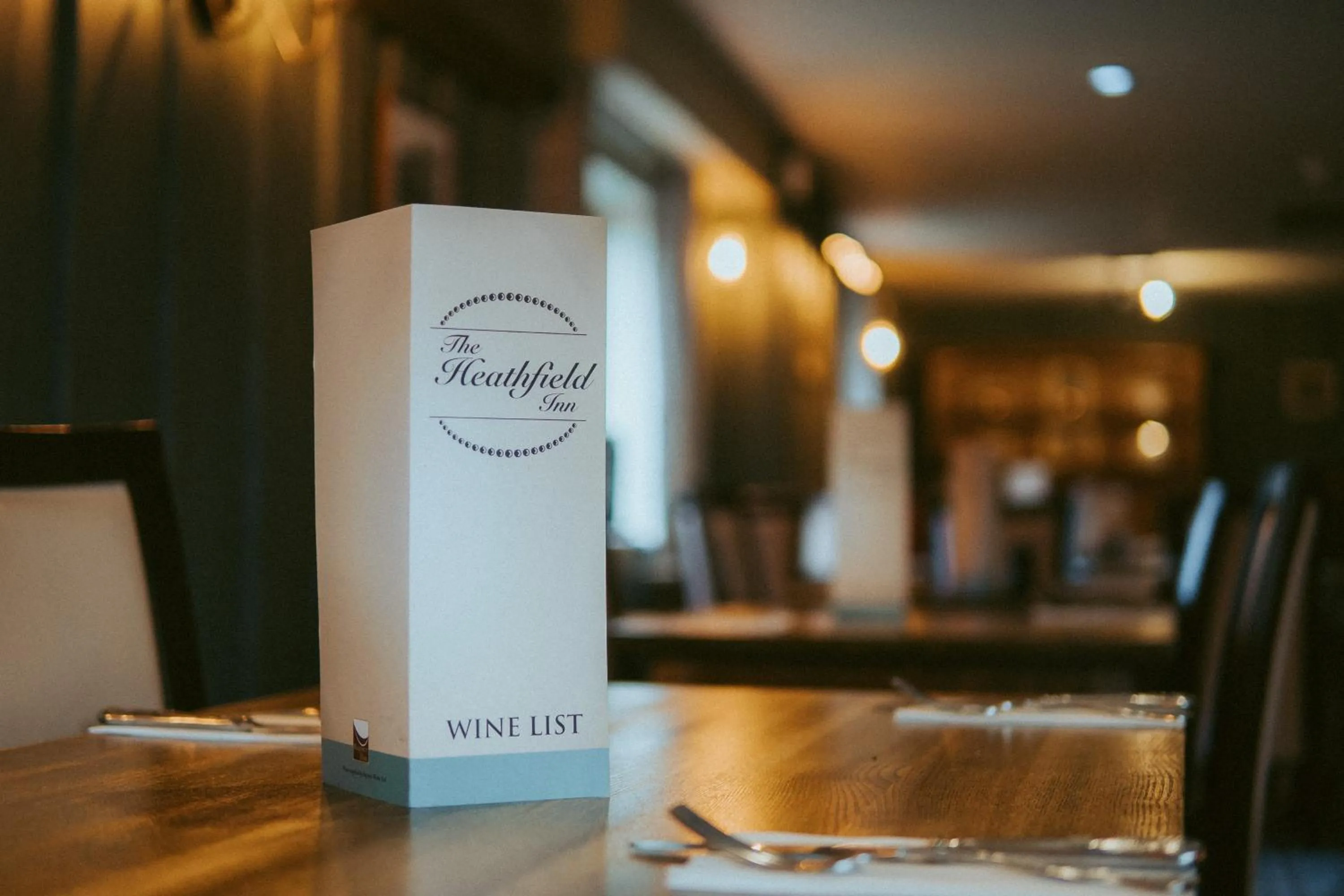 Logo/Certificate/Sign in The Heathfield Inn