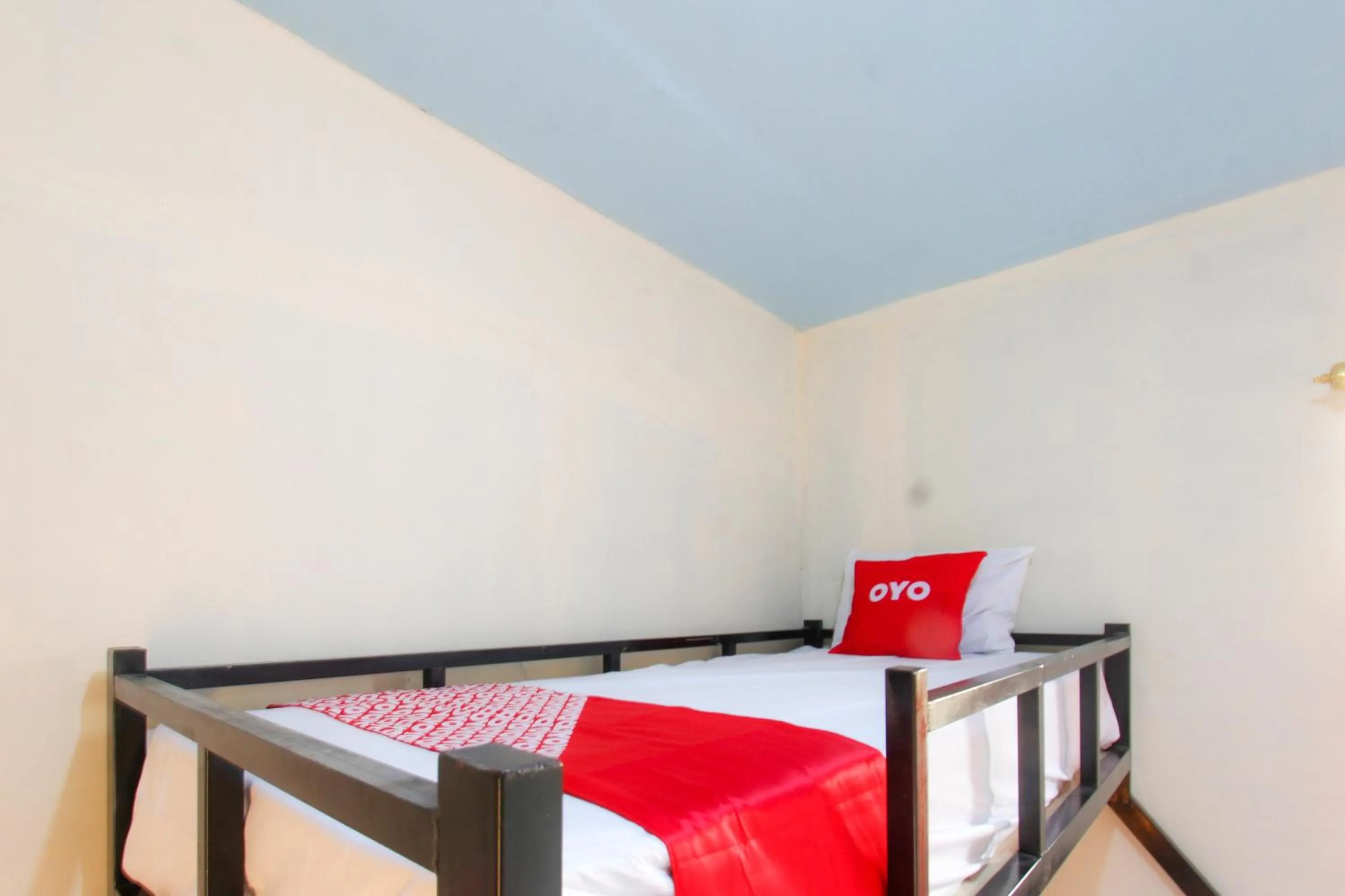 Bedroom in OYO 93121 Abi Bungalow & Hostel