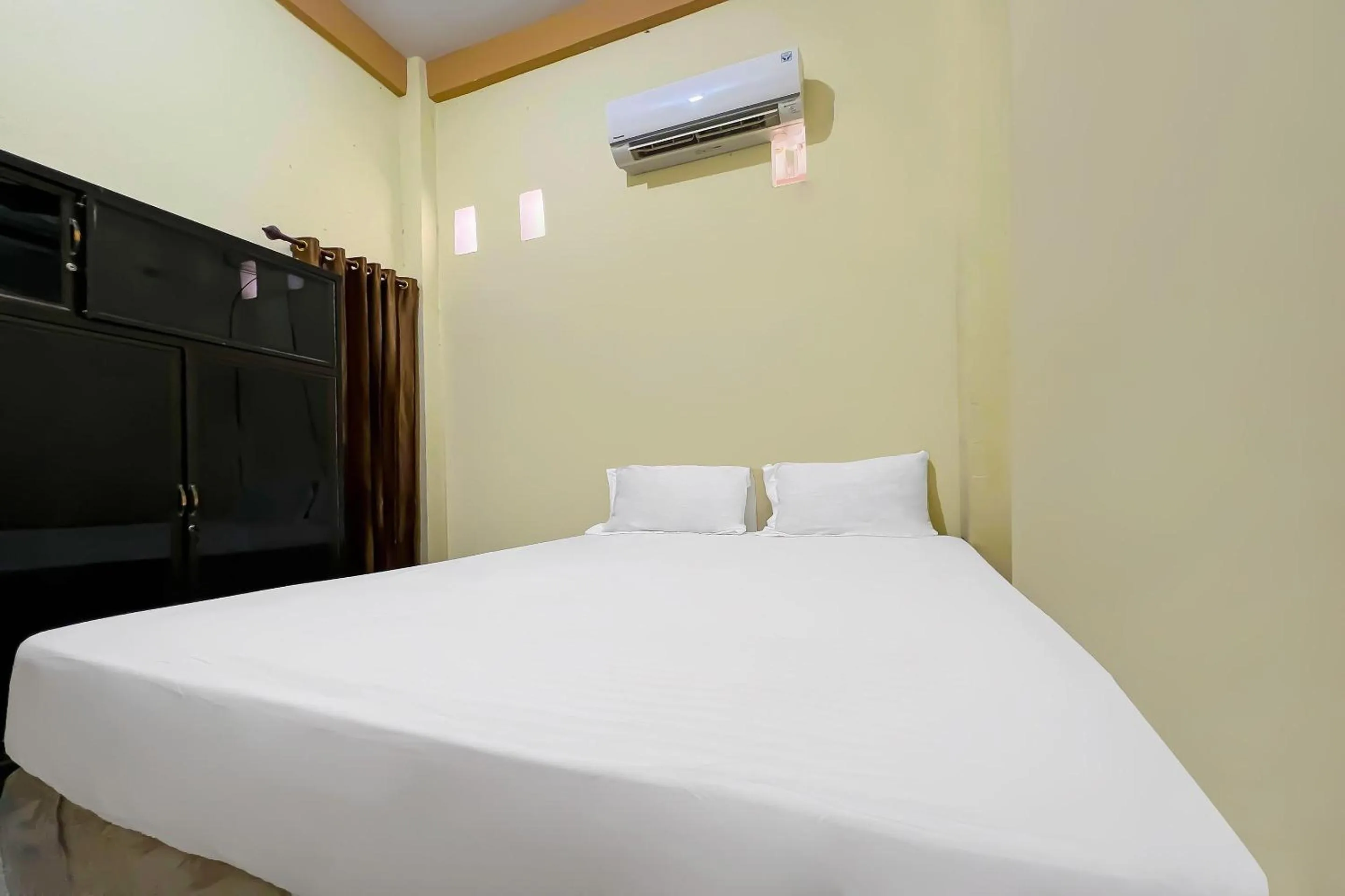 Bedroom in Hotel O Wisma Dg Tata