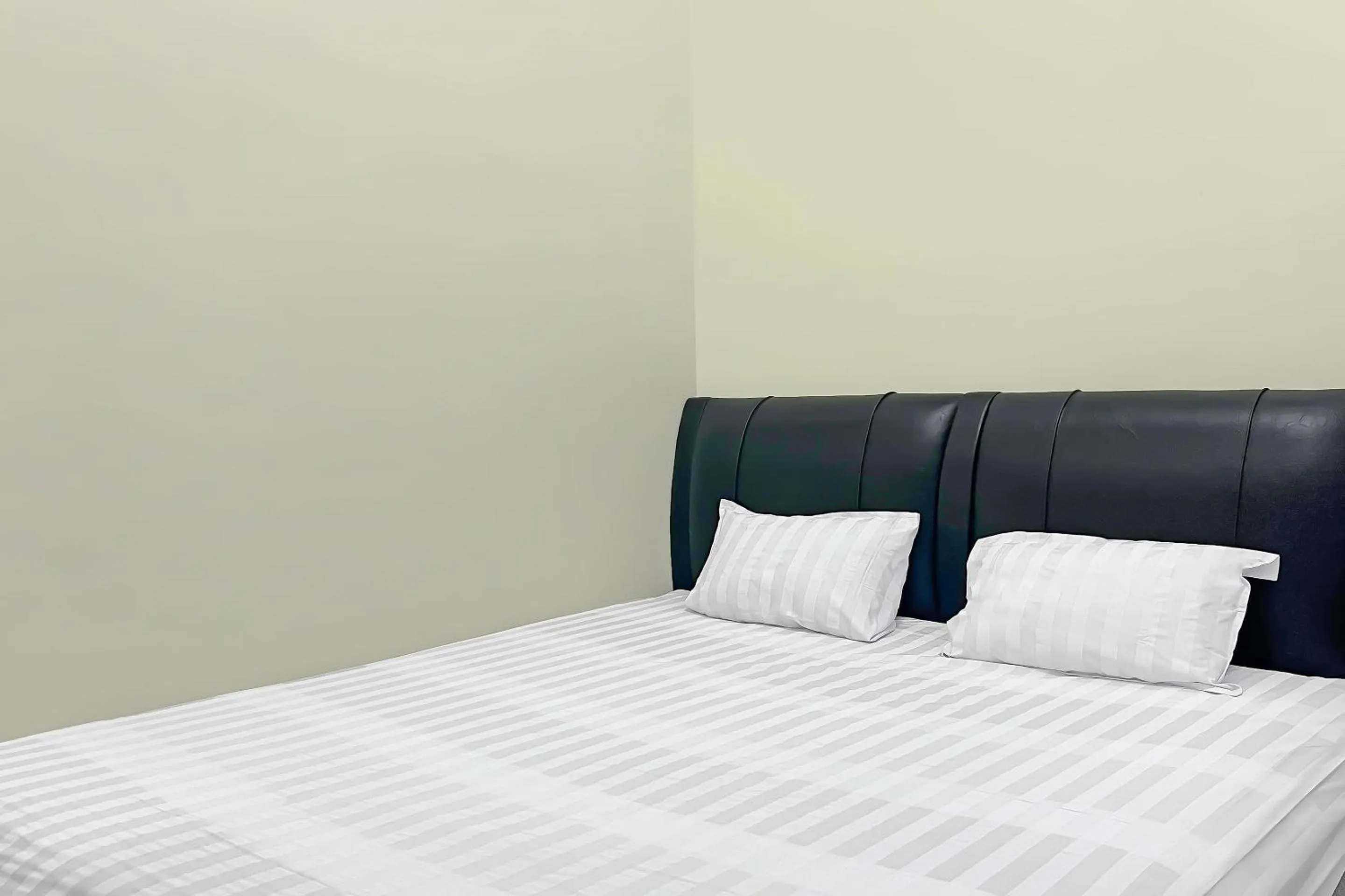 Bedroom in Hotel O Wisma Dg Tata