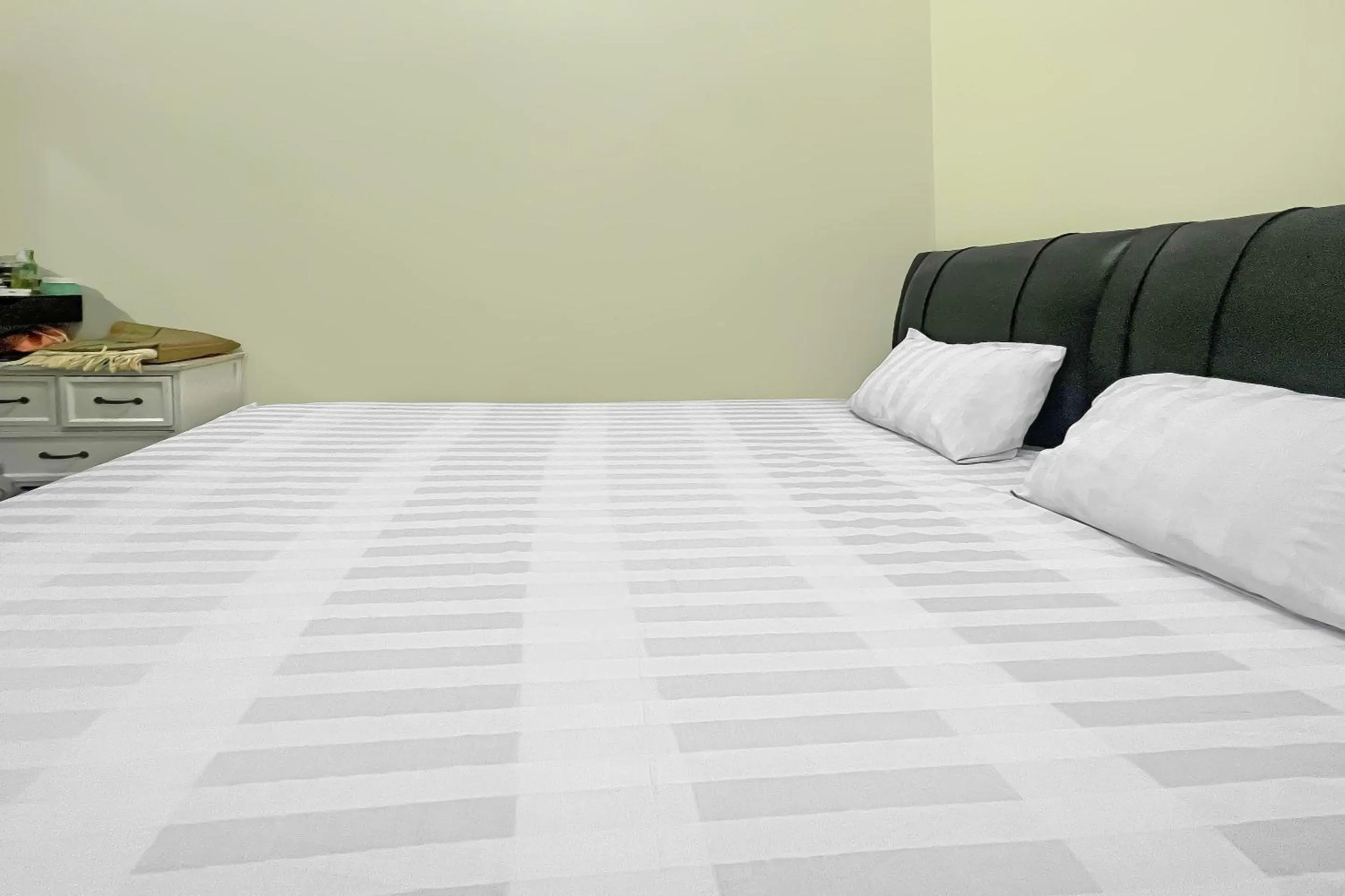 Bedroom in Hotel O Wisma Dg Tata