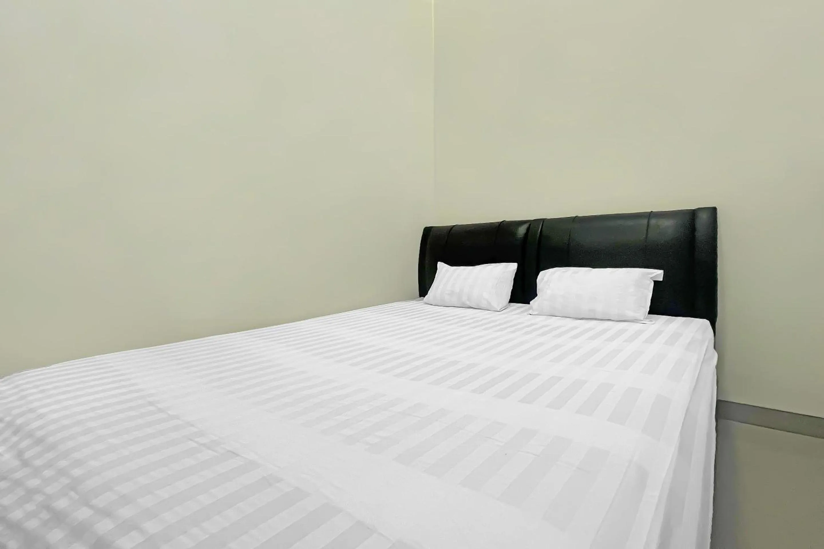 Bedroom in Hotel O Wisma Dg Tata