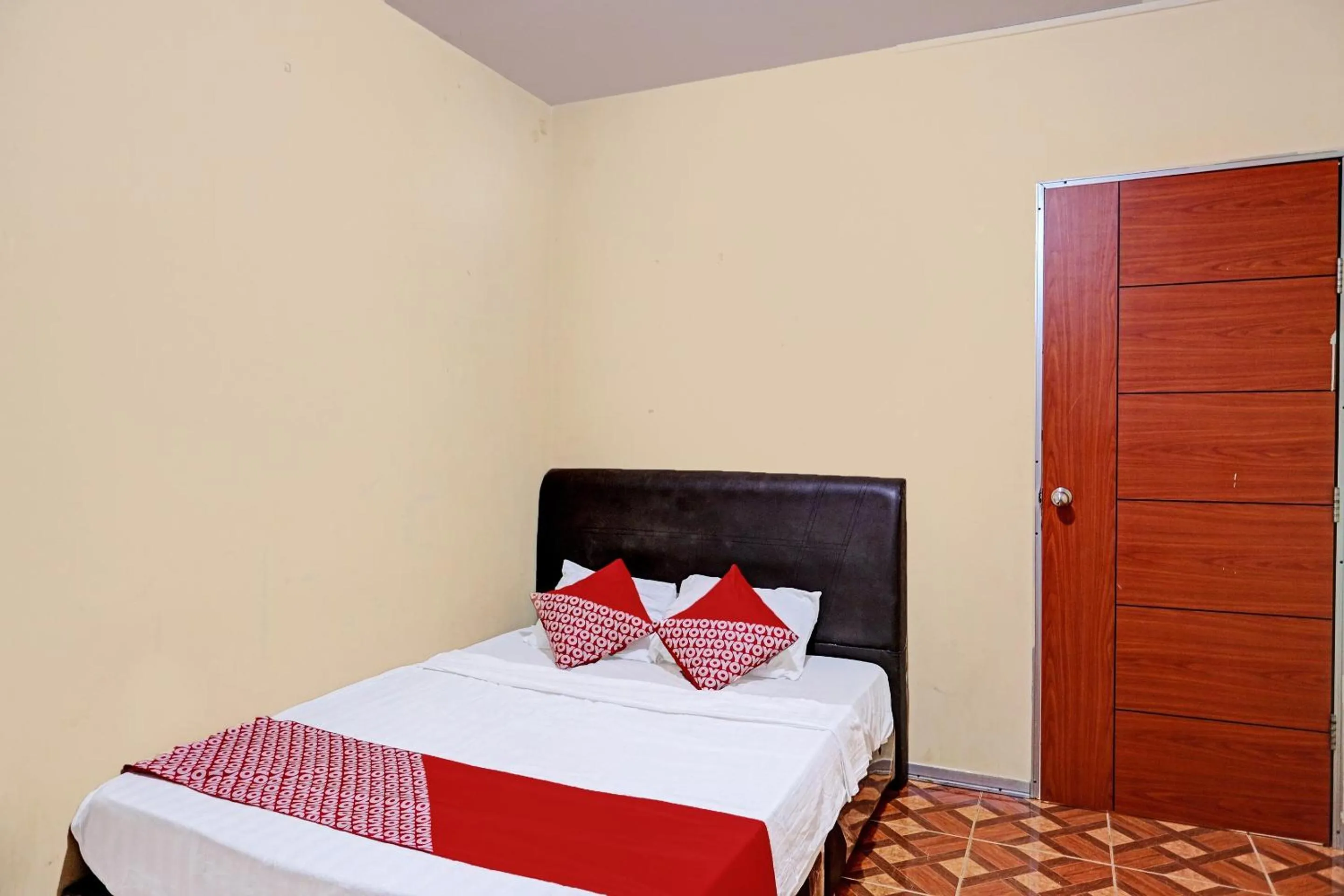 Bedroom in OYO 92553 Caitlin Homestay
