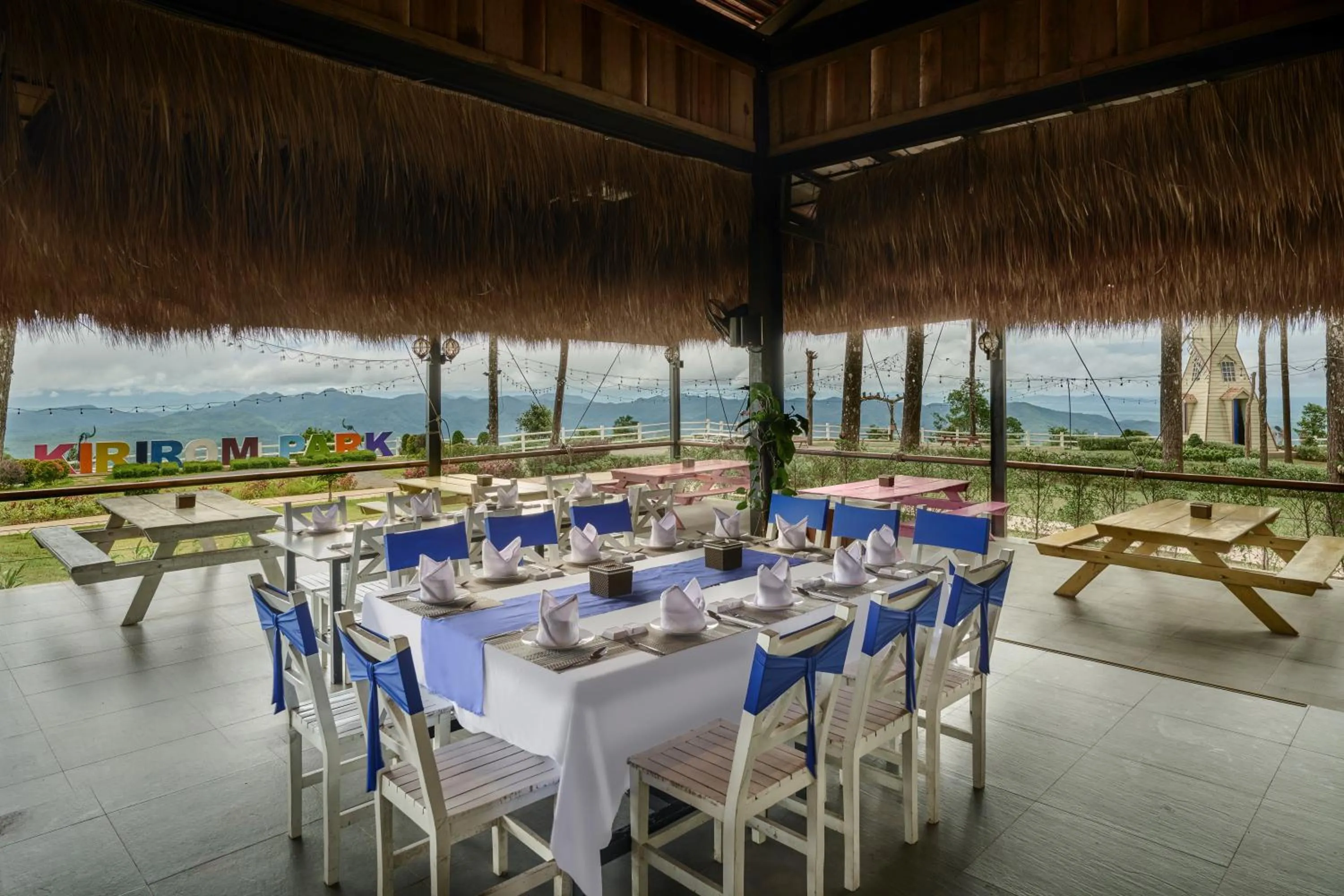 Restaurant/places to eat in Romdoul Kirirom Resort by EHM