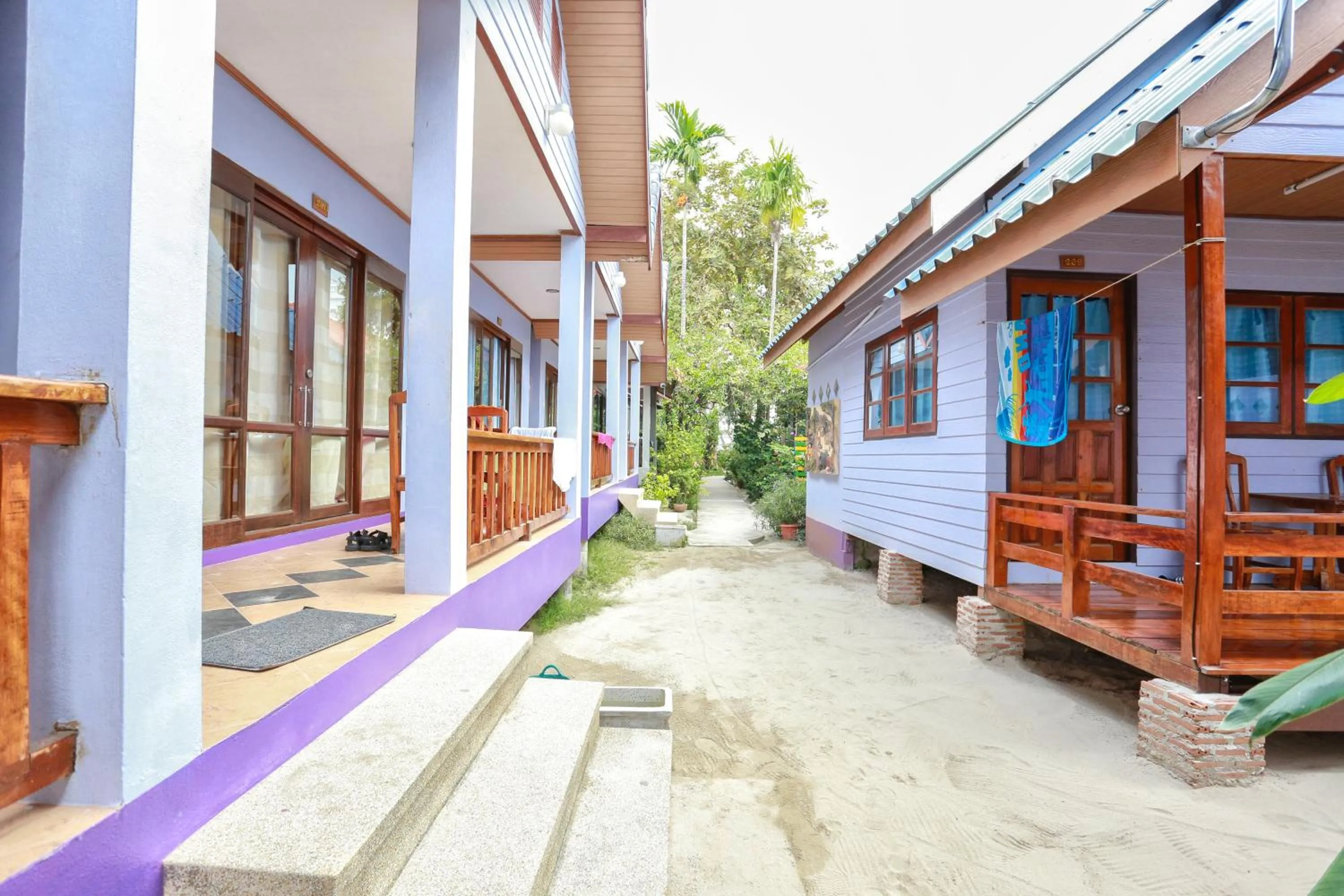 Property building in Sangaroon Bungalow
