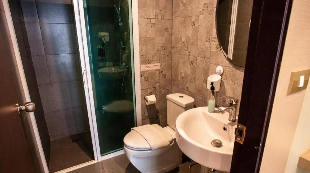 Bathroom in GranDE Classic Pattaya