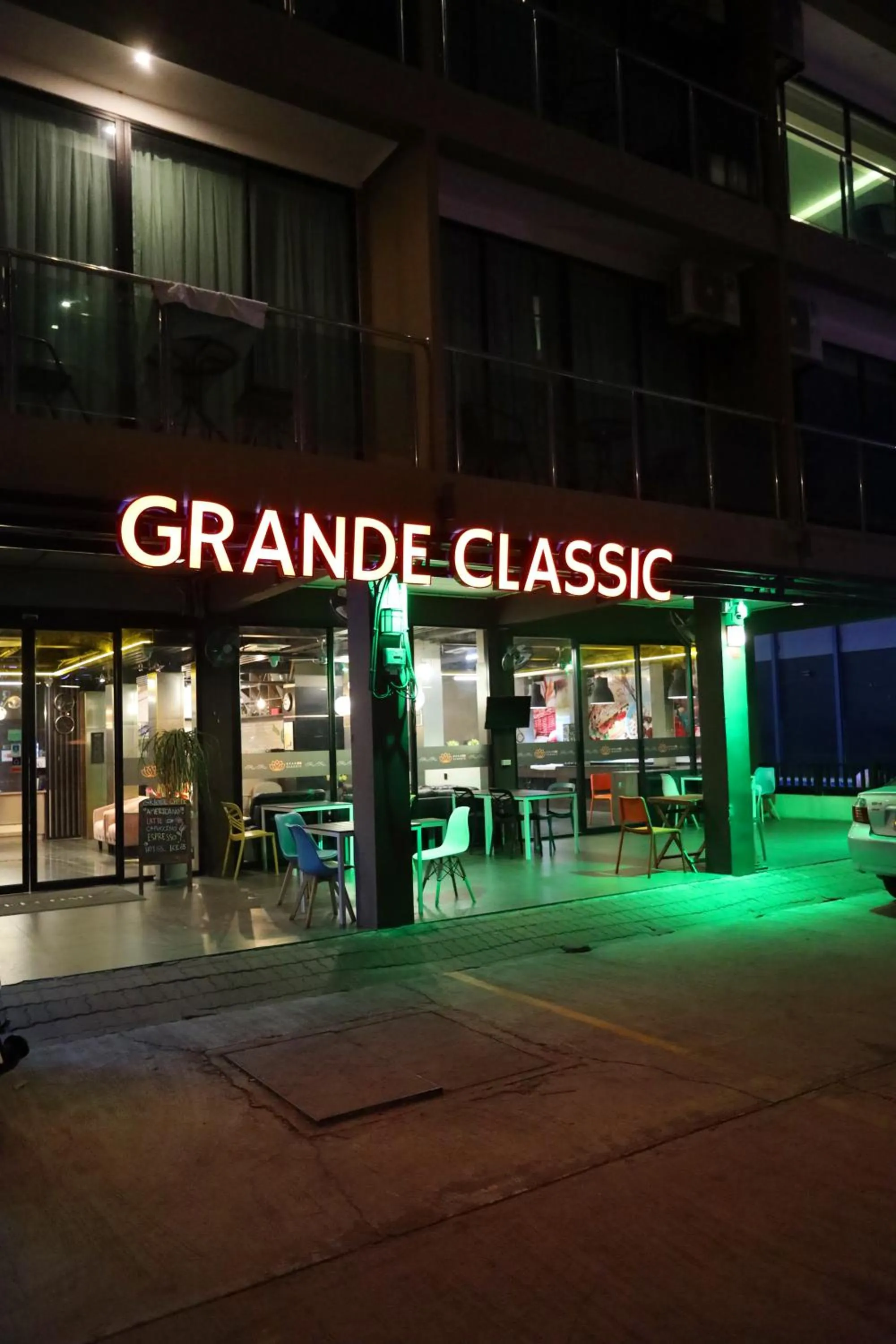 Night in GranDE Classic Pattaya