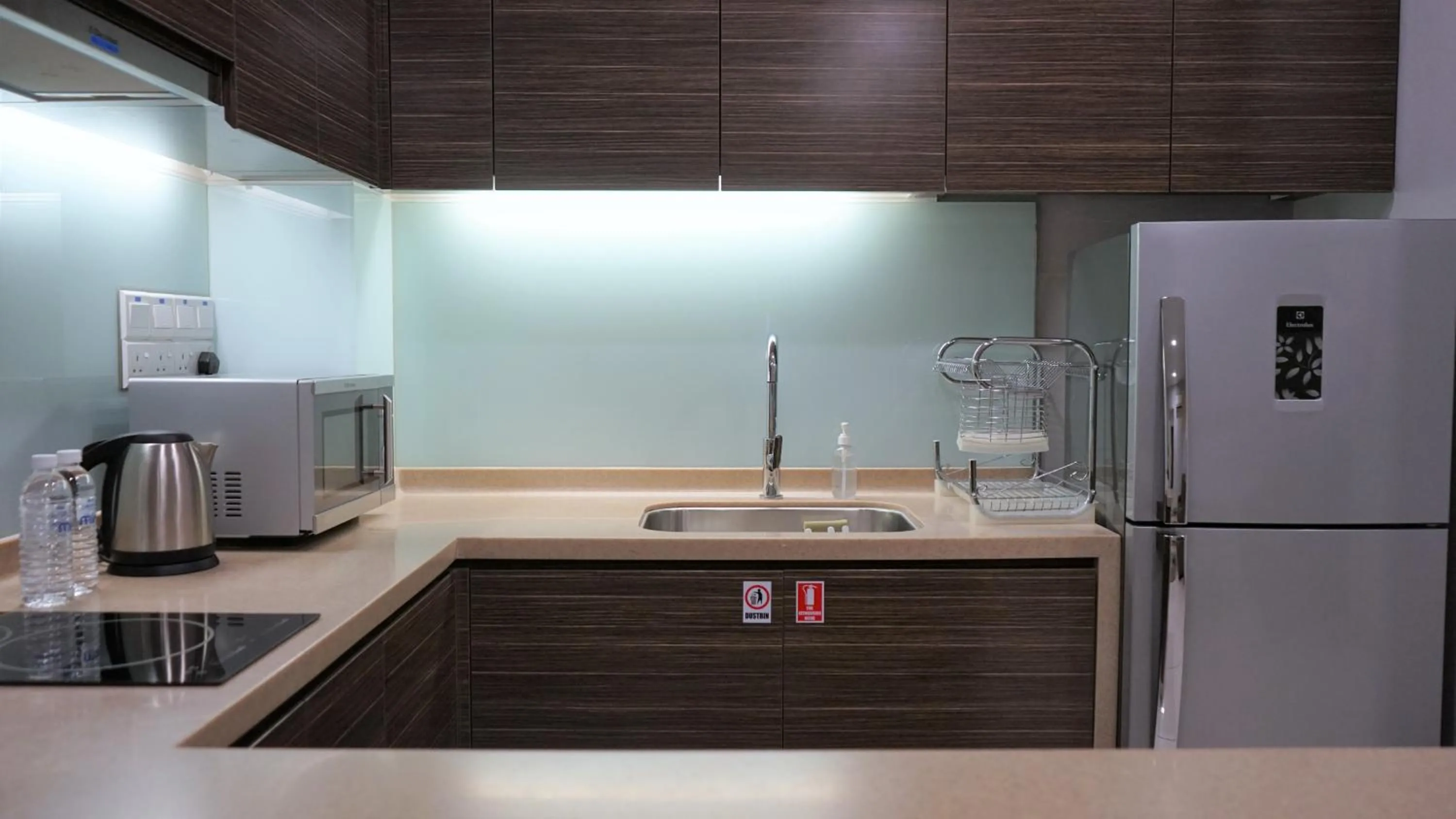 Kitchen or kitchenette in Marina Puteri Harbour Johor by Perfect Host