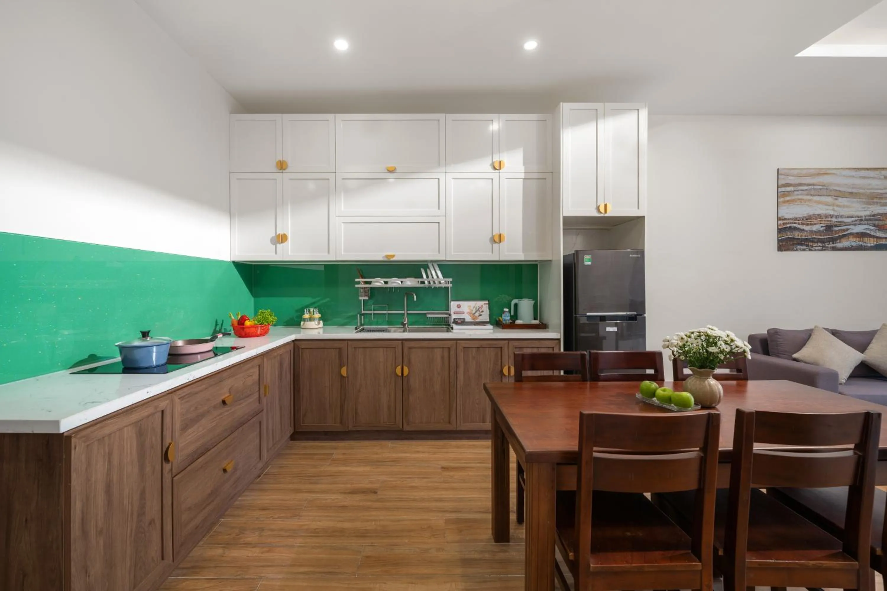 kitchen in ATP Galaxy Hotel & Apartment Danang