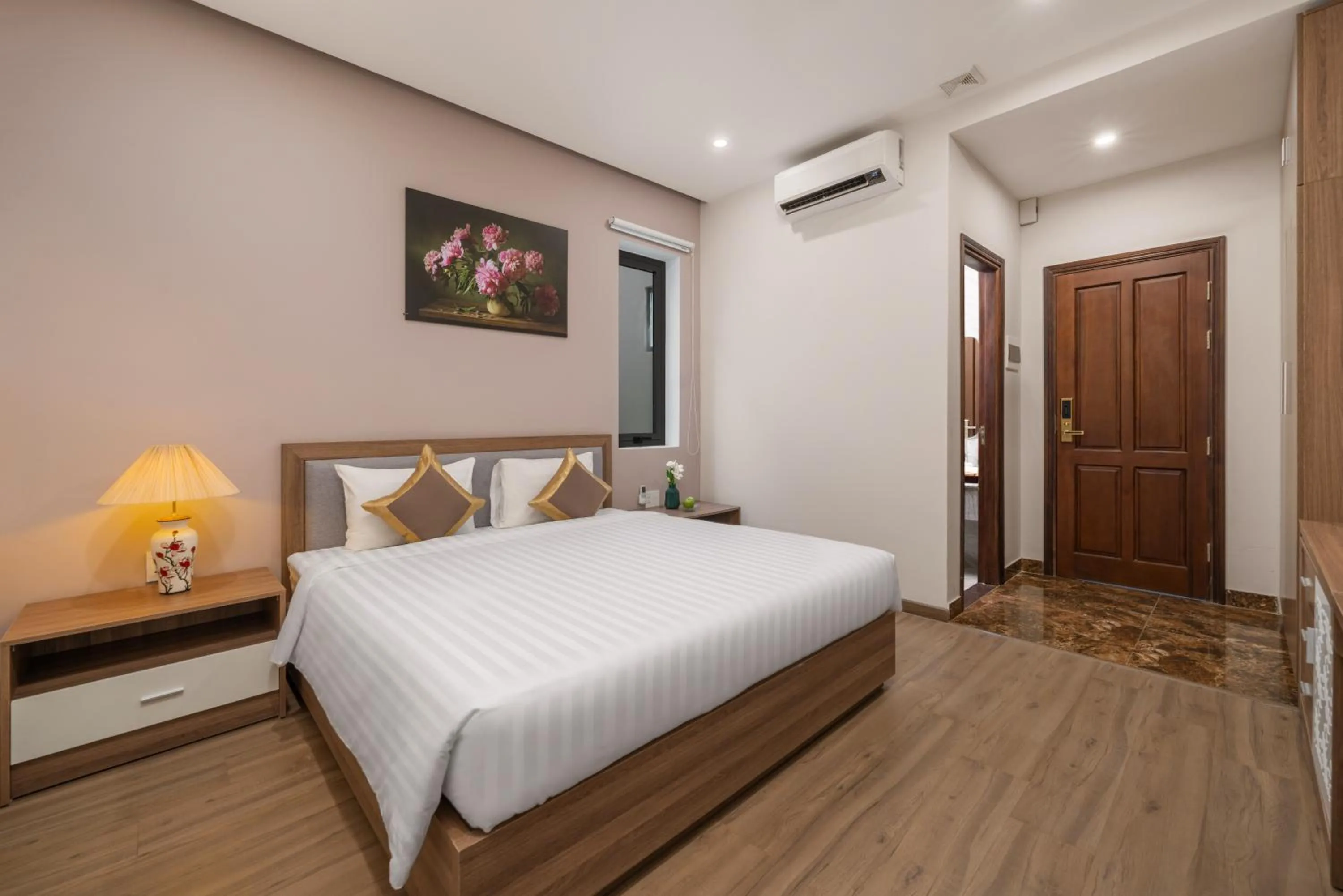 Bed in ATP Galaxy Hotel & Apartment Danang