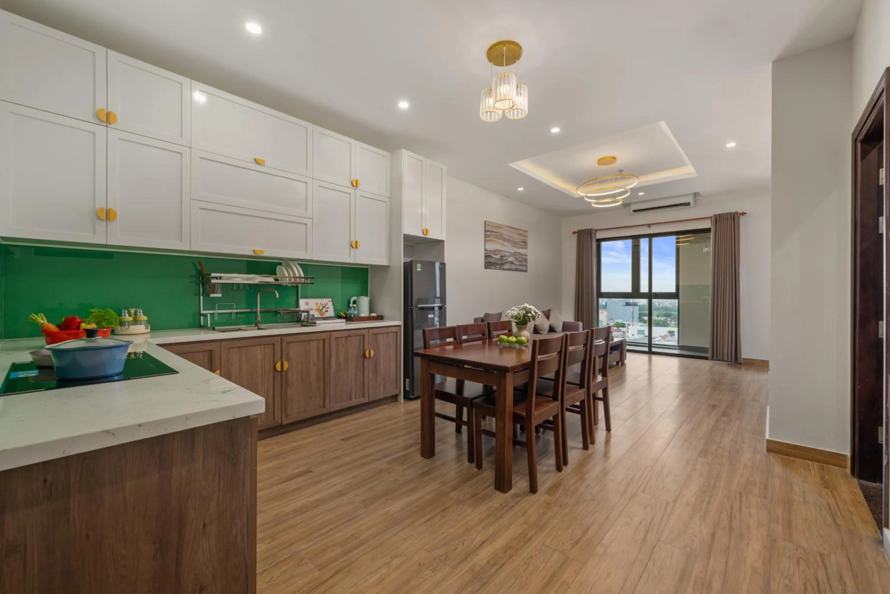Dining area in ATP Galaxy Hotel & Apartment Danang