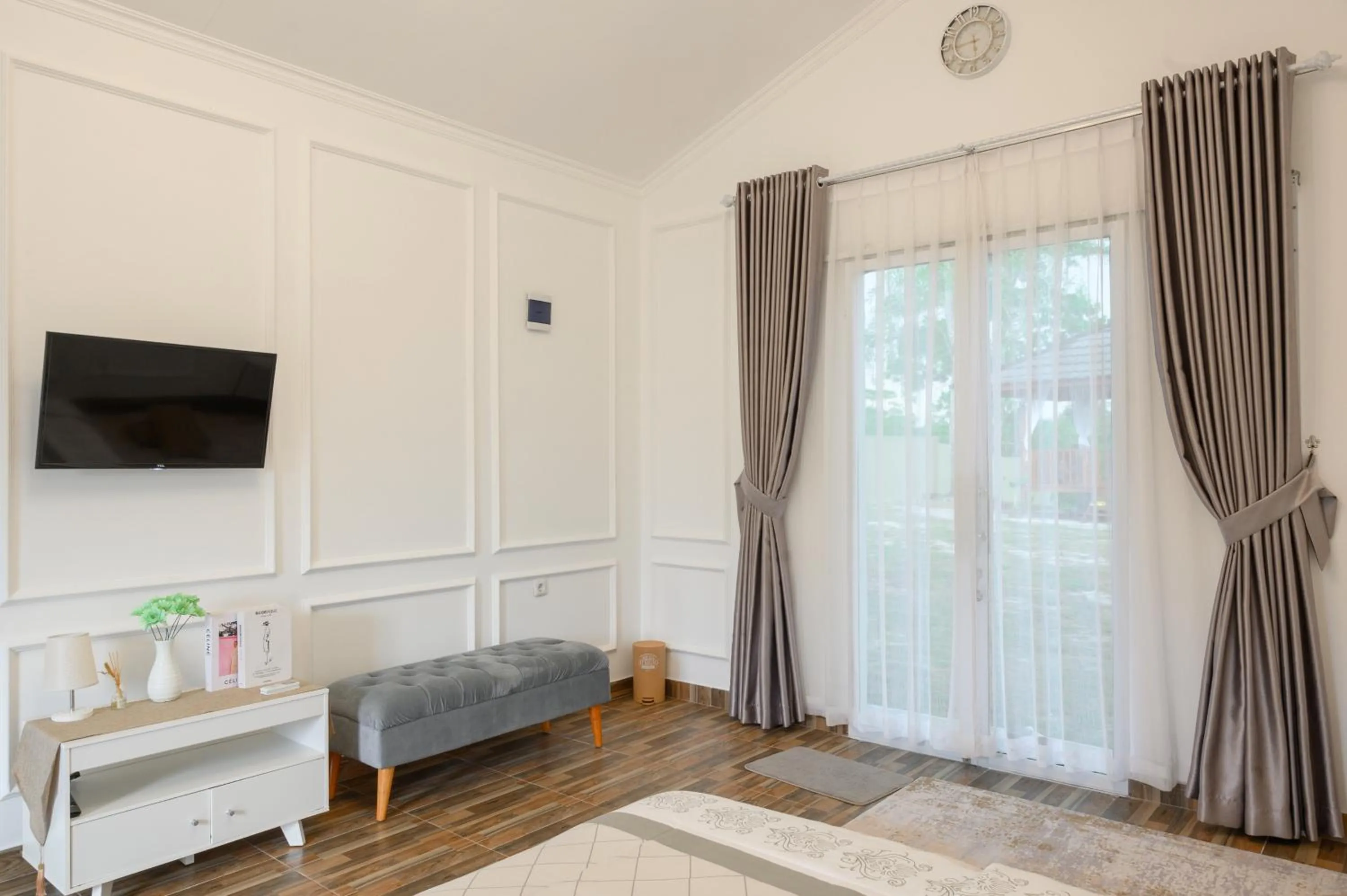 Bed in The Byan House Villa In Belitung