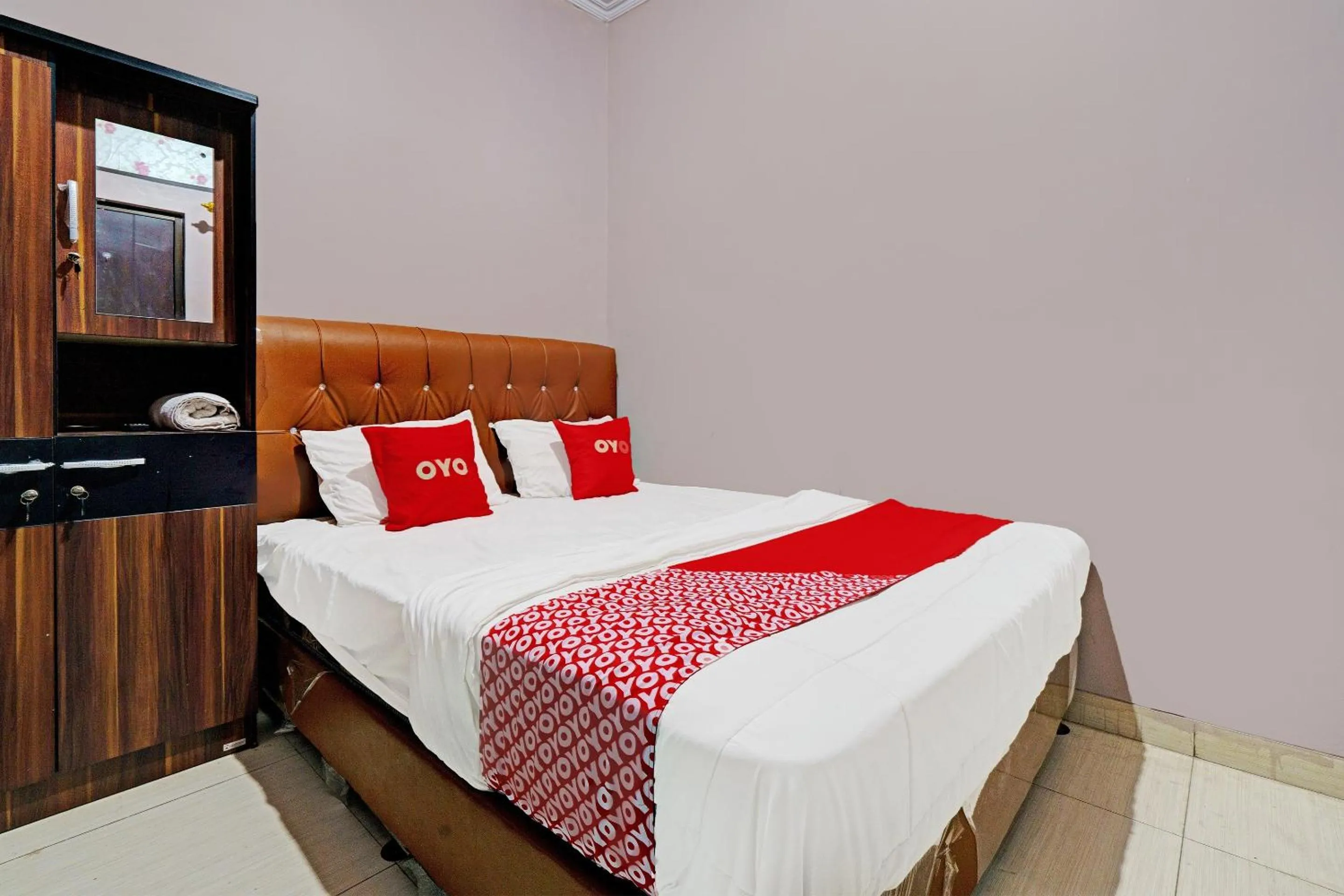 Bedroom in Hotel O JKK Sweet Room