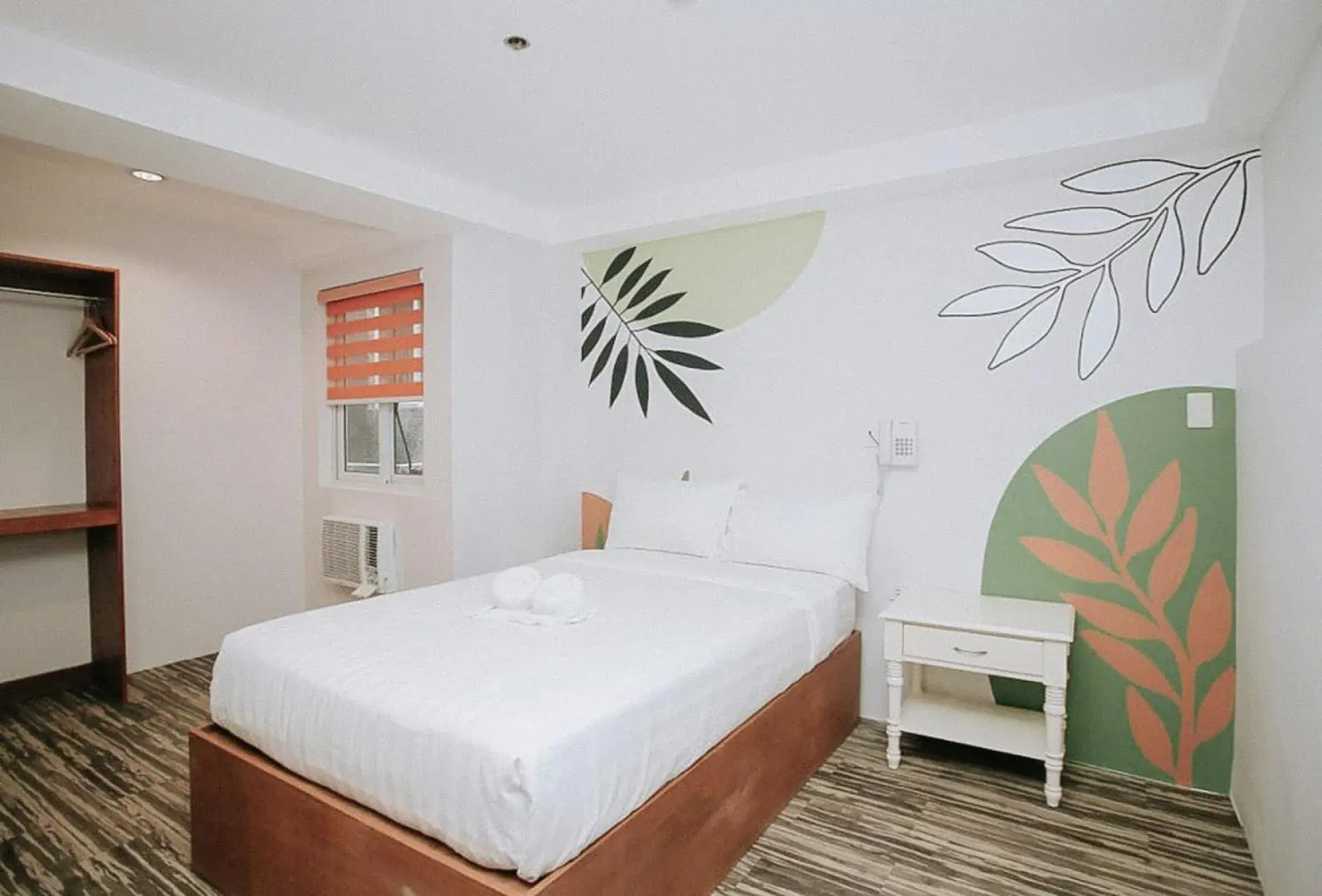 Standard Double Room in Lea Robert Hotel Angeles Pampanga by RedDoorz Standard Double Room in Lea Robert Hotel Angeles Pampanga by RedDoorz