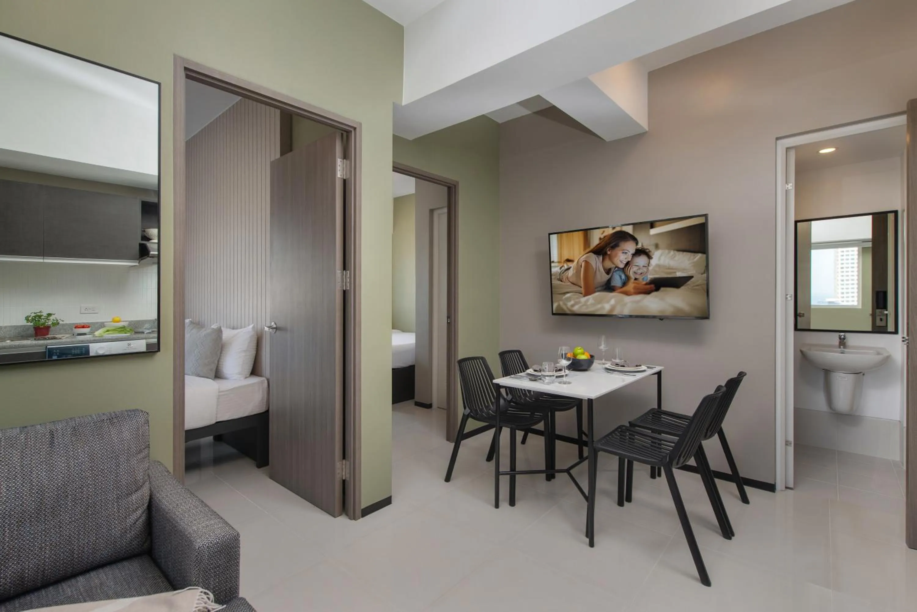 Dining area in The Suites at Torre Lorenzo Malate - Managed by The Ascott Limited