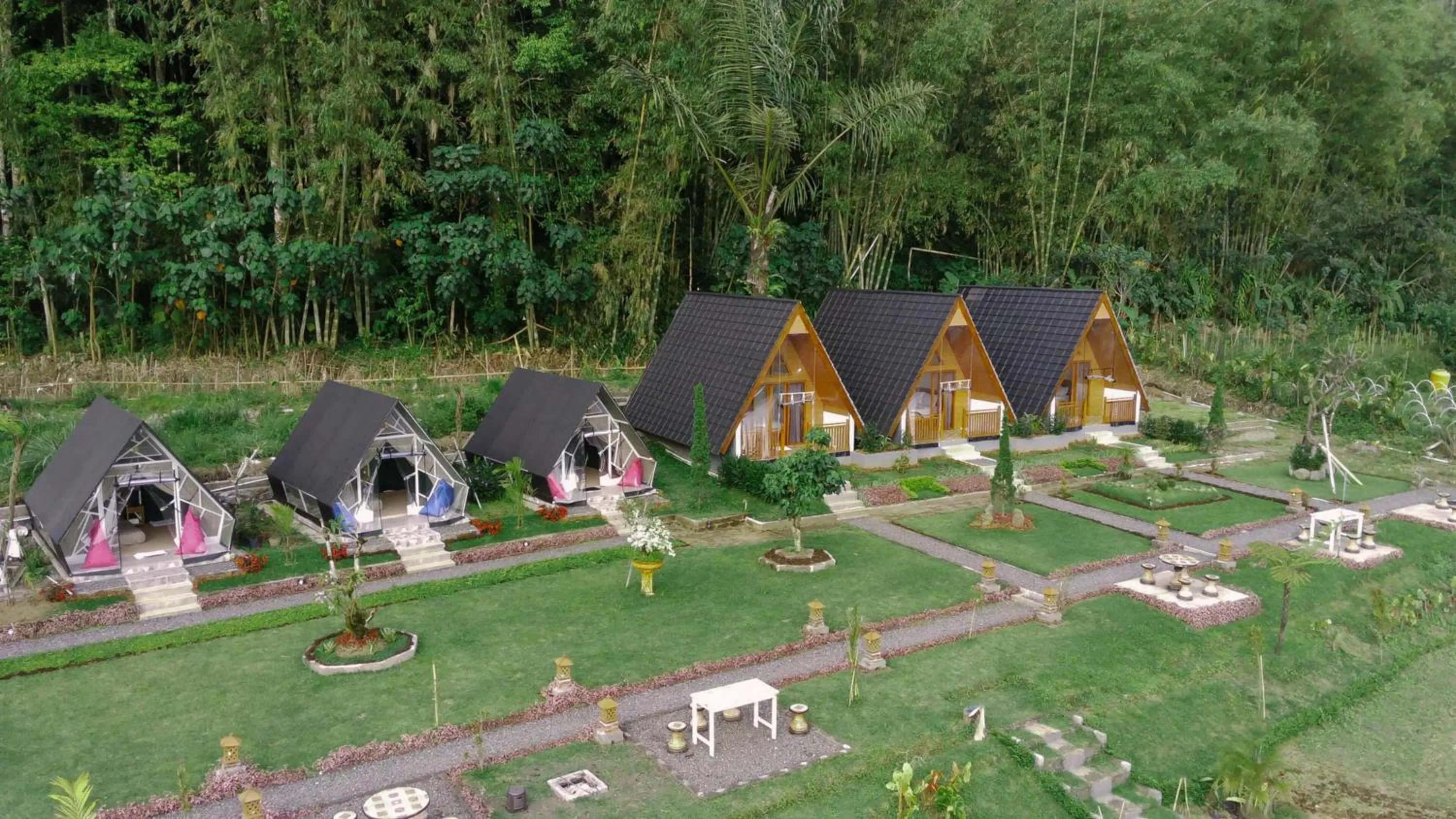 Property building in Popitan Garden Campground & Glamping Bedugul