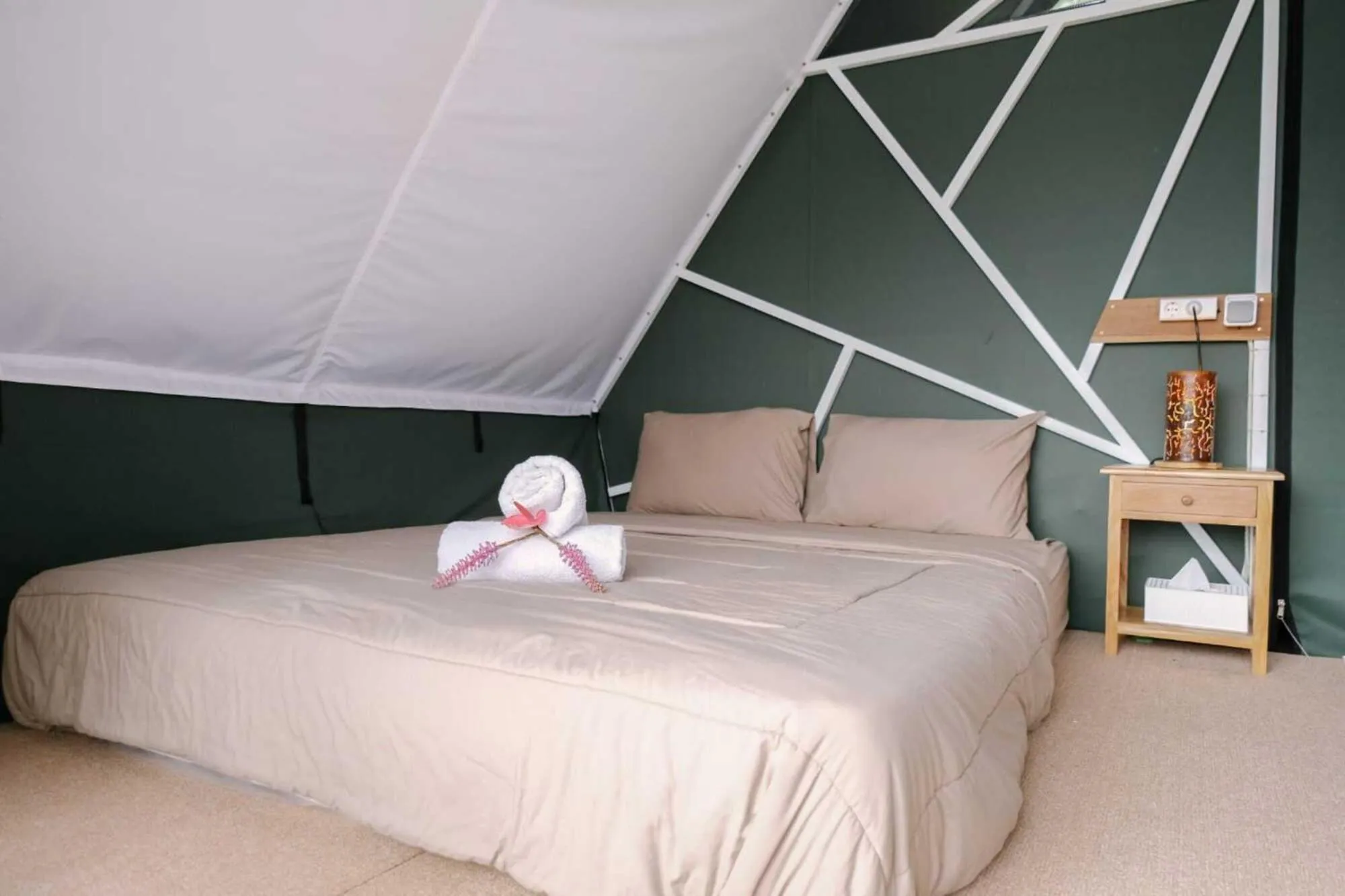 Bed in Popitan Garden Campground & Glamping Bedugul