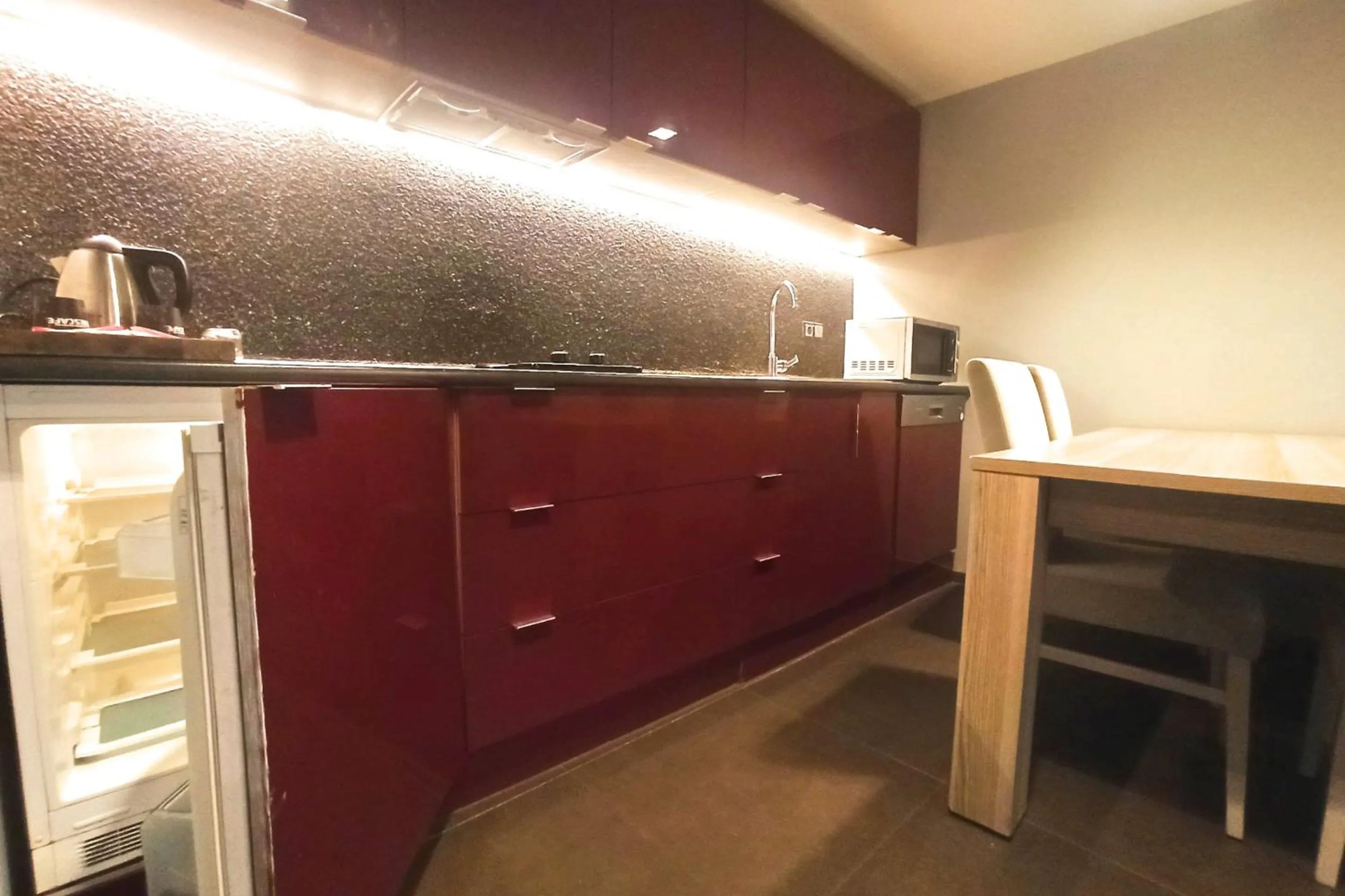 Kitchen or kitchenette in BC Residence Pangaldi