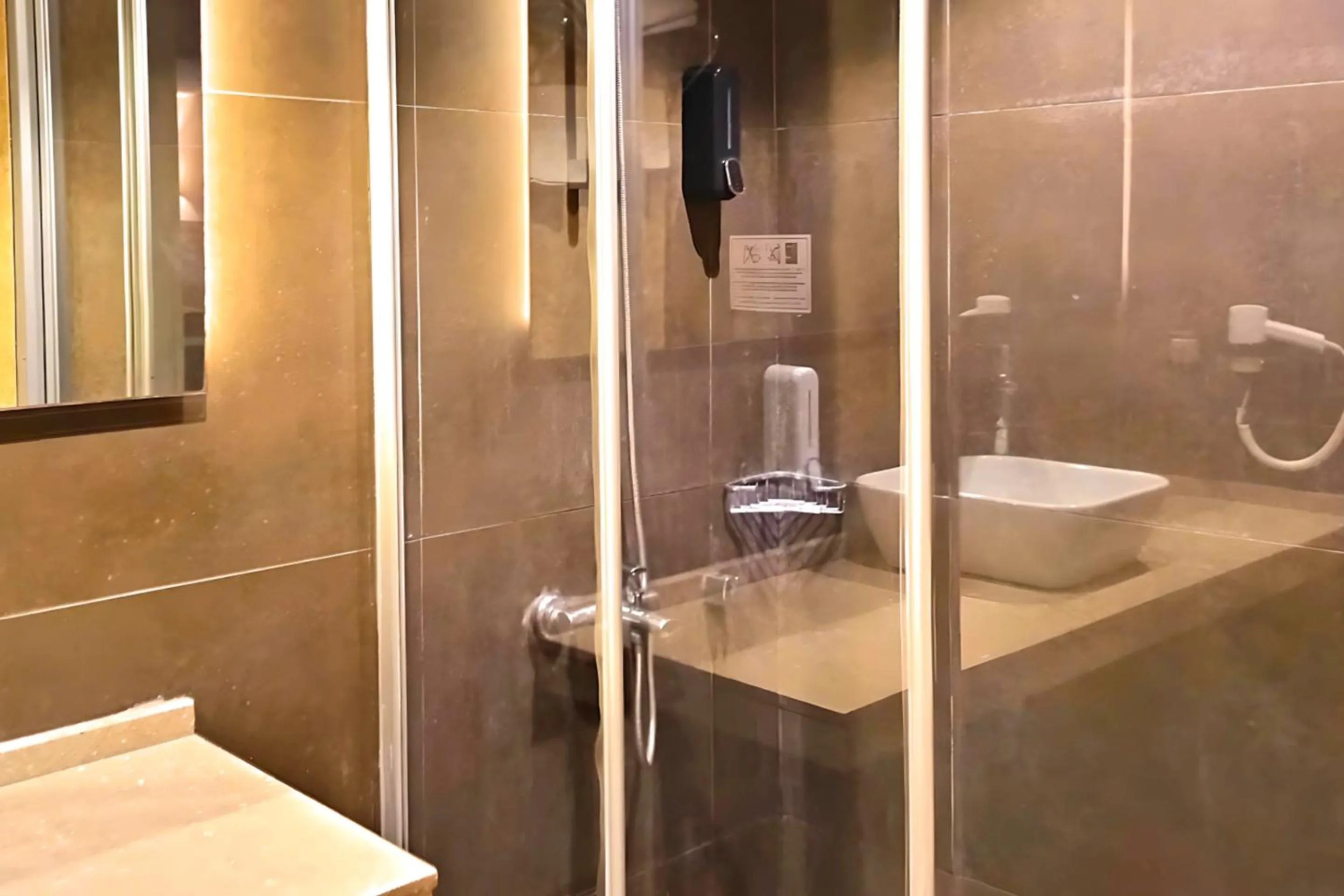 Shower in BC Residence Pangaldi