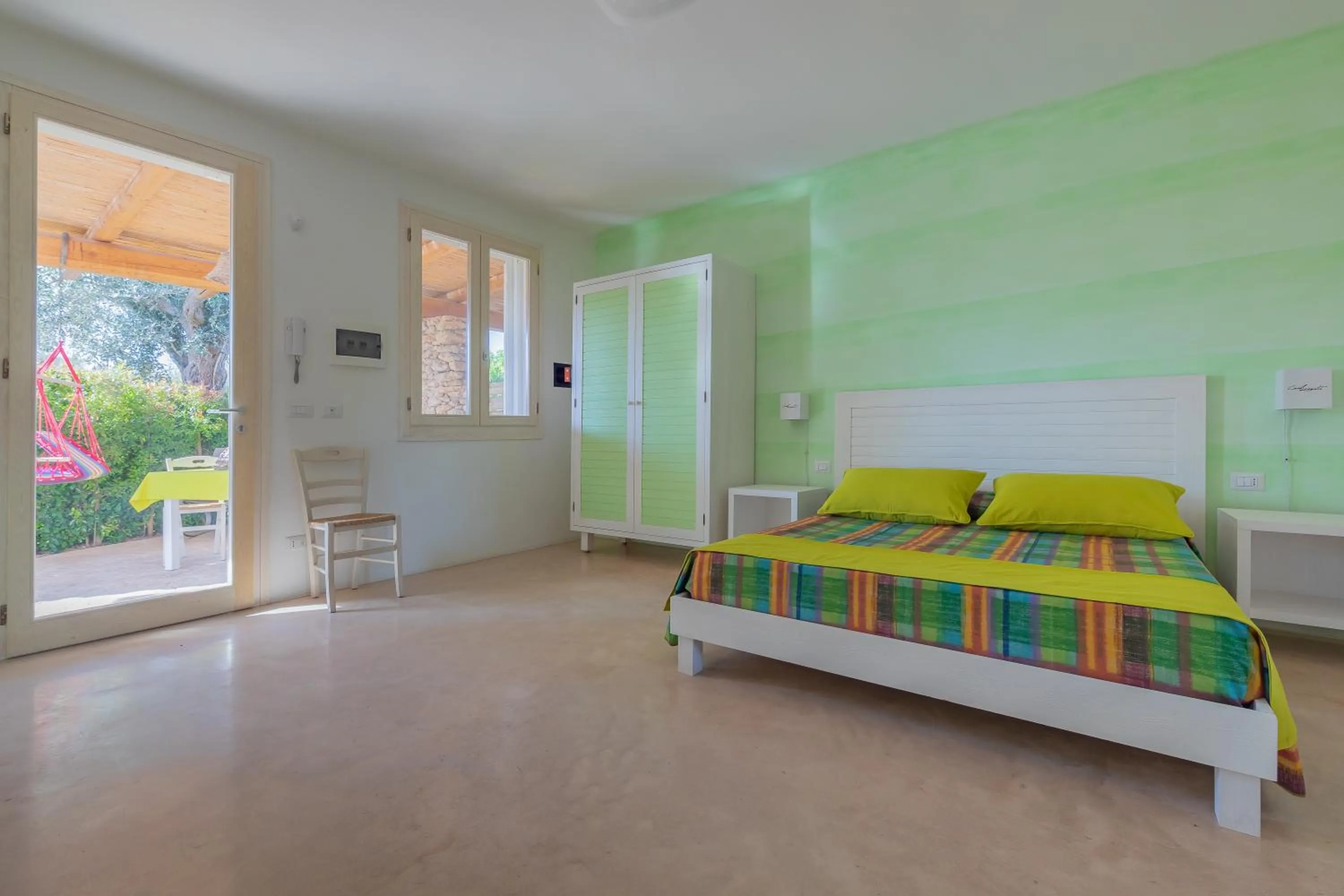 Bedroom, Bed in Cava Li Santi Residence