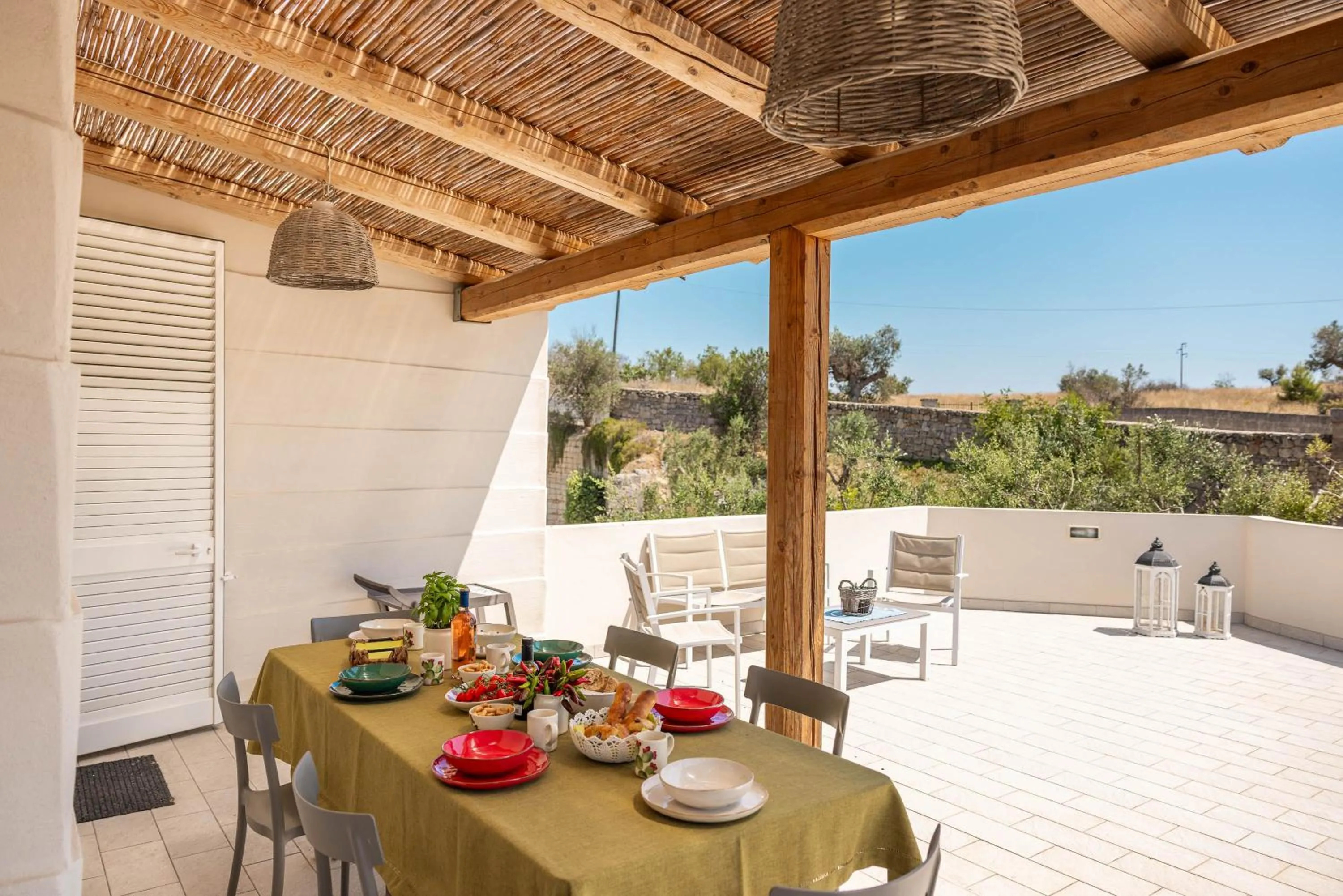 Patio in Cava Li Santi Residence a Santa Caterina