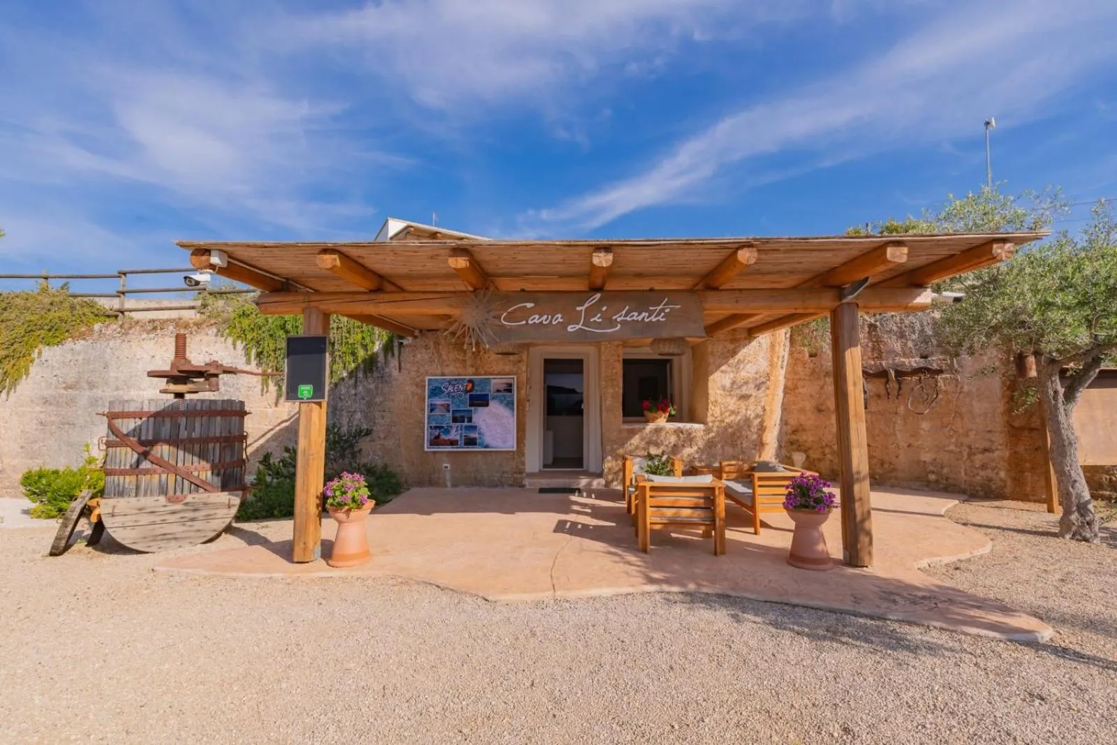 Lobby or reception in Cava Li Santi Residence