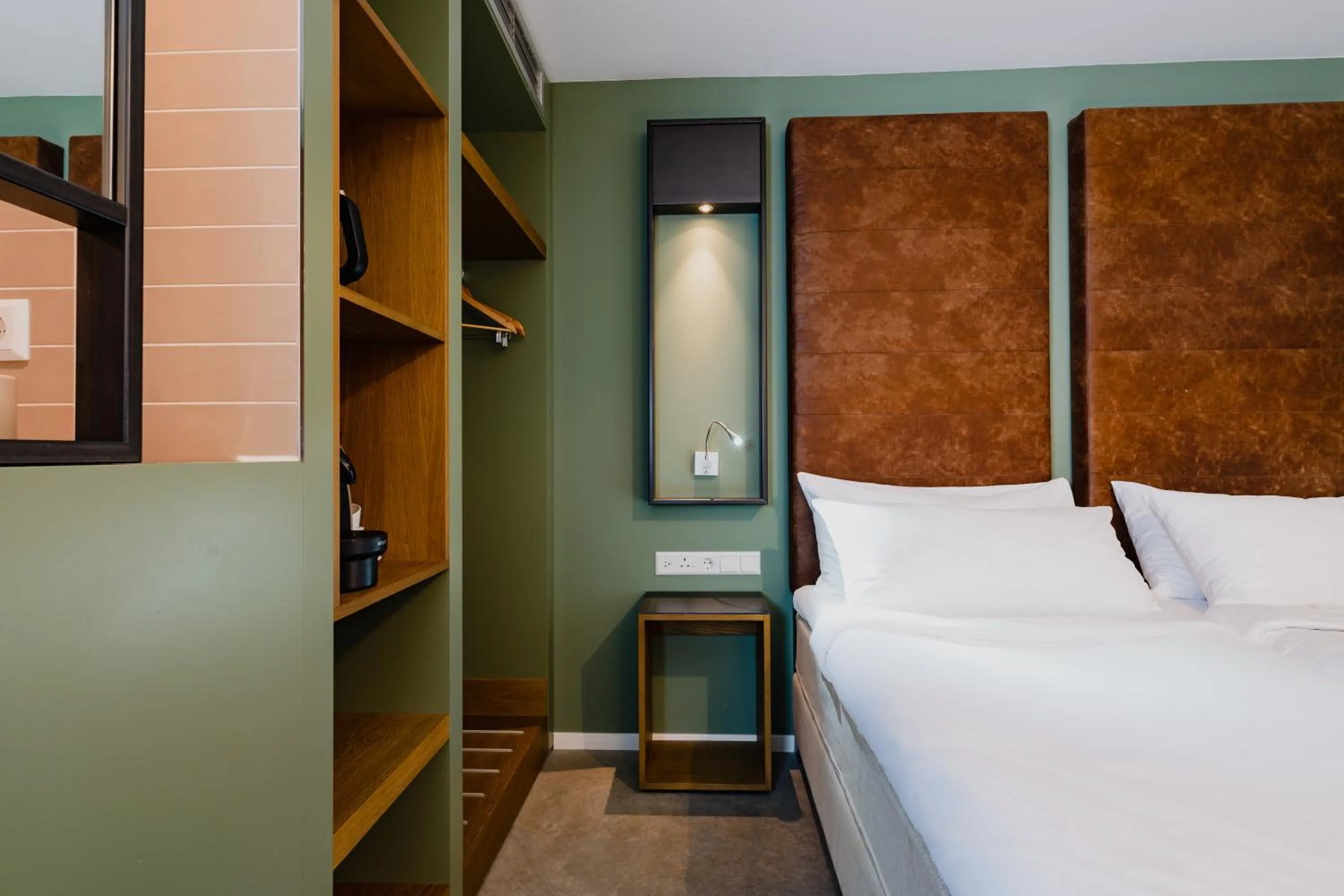 Bed in Hotel De Hallen